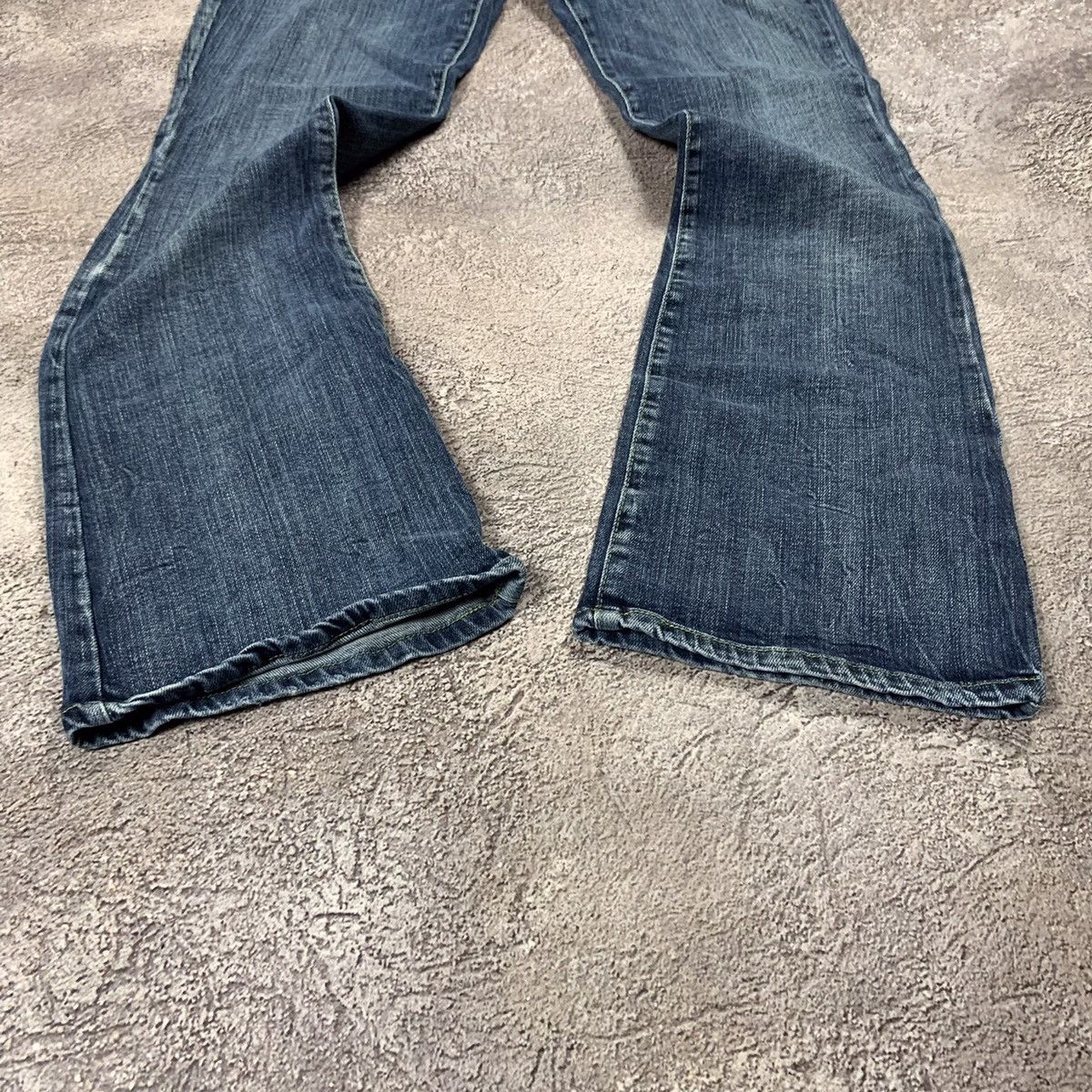 Vintage Vintage 90s Levis Baggy Wide Leg Flared Jeans Grunge Y2K 32 Size US 32 / EU 48 - 3 Thumbnail