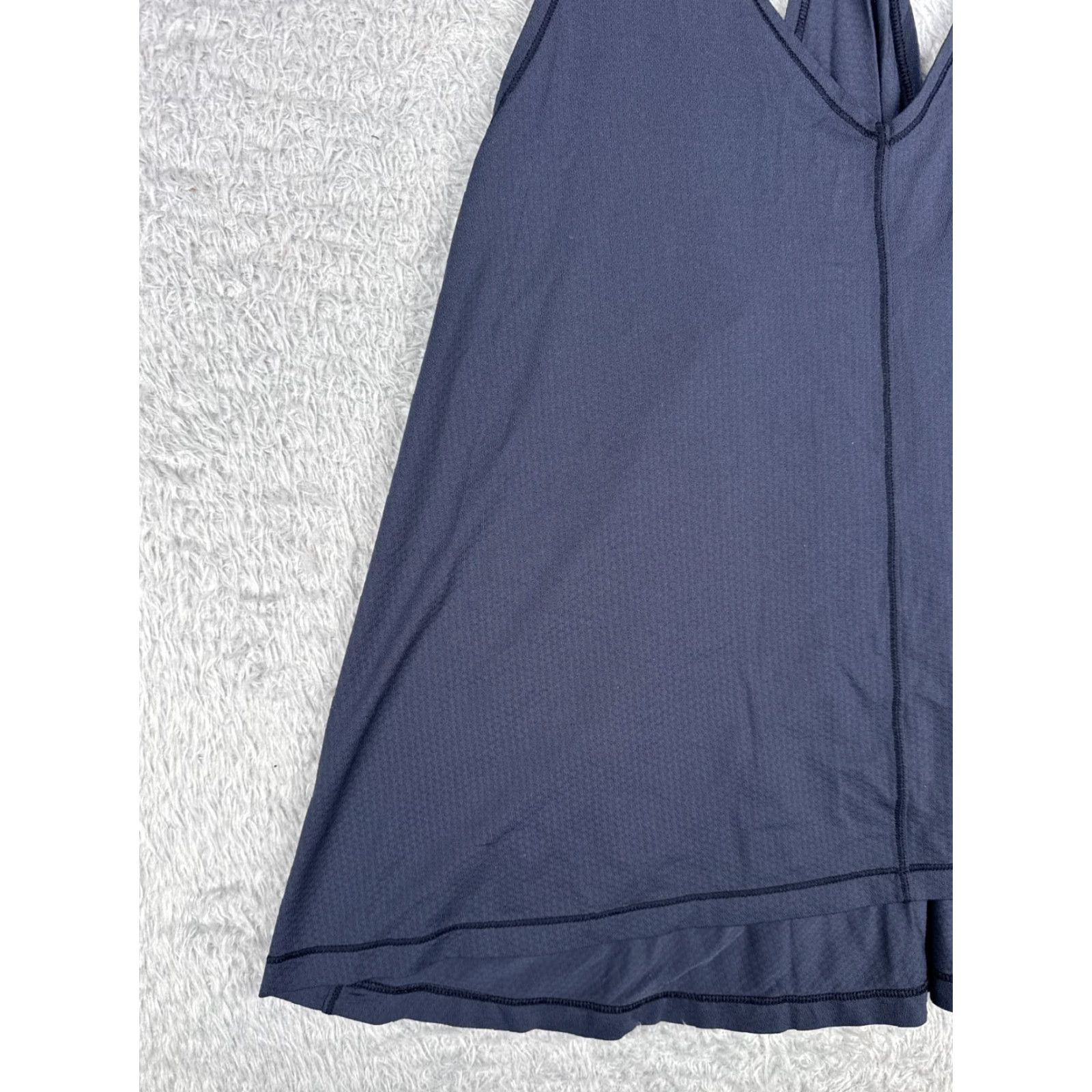 Lululemon VINTAGE Lululemon Shirt Women 8 Blue The Oneness Tank NO BRA READ Size M / US 6-8 / IT 42-44 - 2 Thumbnail