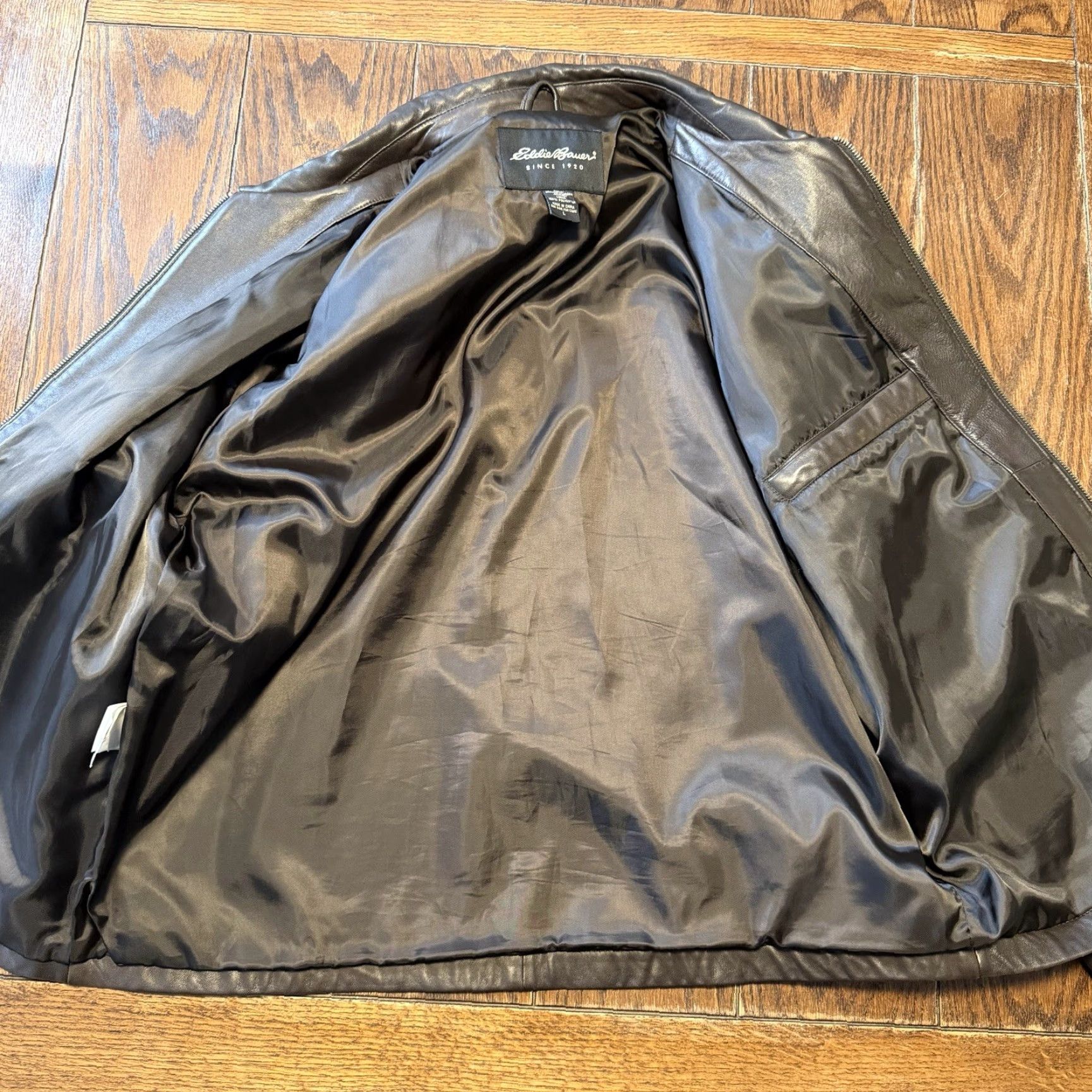 Eddie Bauer VINTAGE Eddie Bauer Leather Bomber Jacket Men's Large Dark Brown Lined Excellent Size US L / EU 52-54 / 3 - 3 Thumbnail