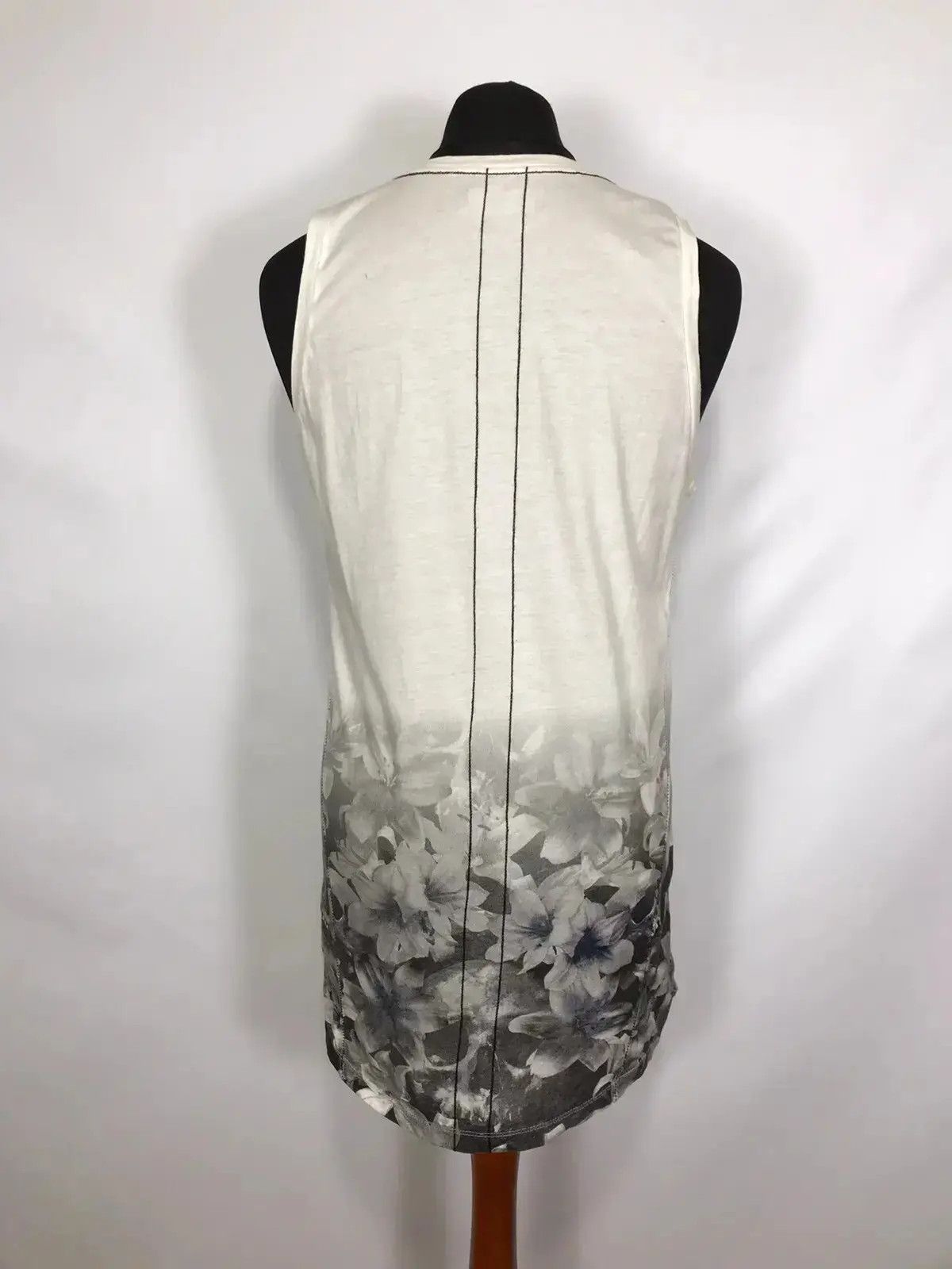 Other Religion tank top Size US M / EU 48-50 / 2 - 2 Thumbnail