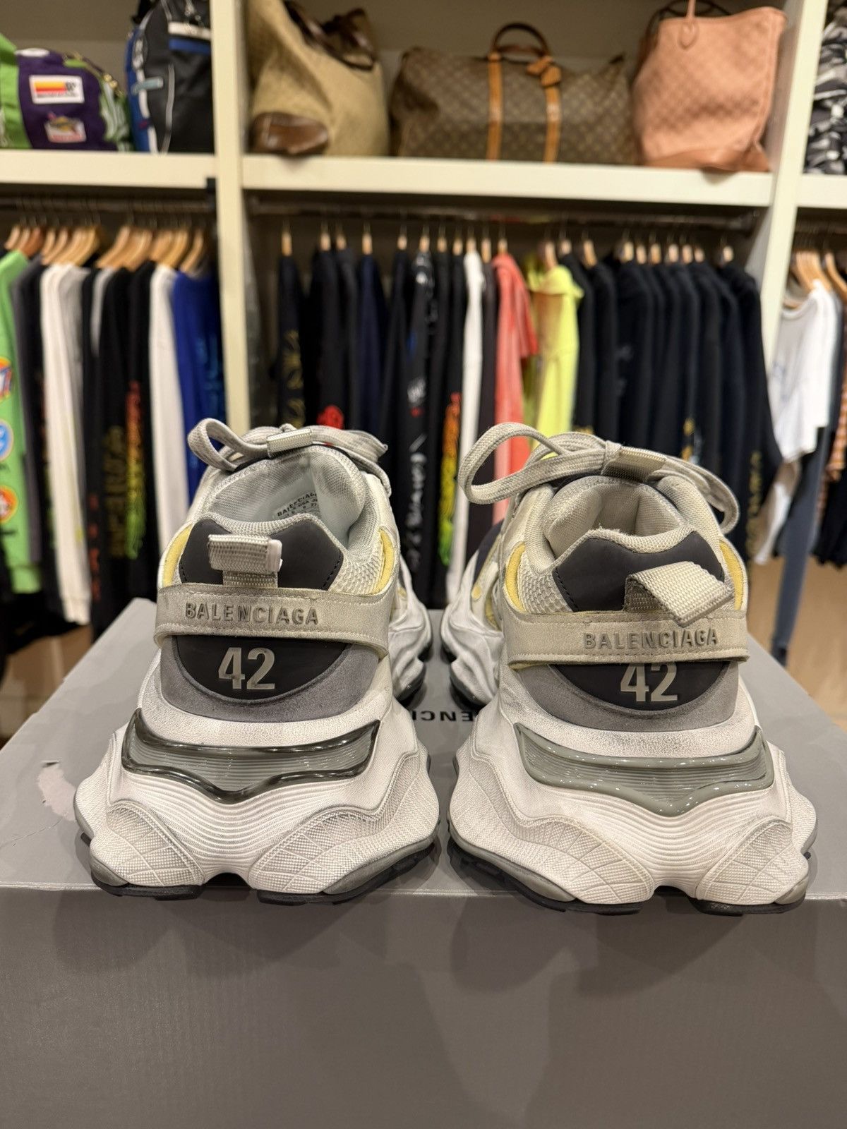 Balenciaga Balenciaga Cargo Sneakers - Grey Size US 9 / EU 42 - 3 Thumbnail