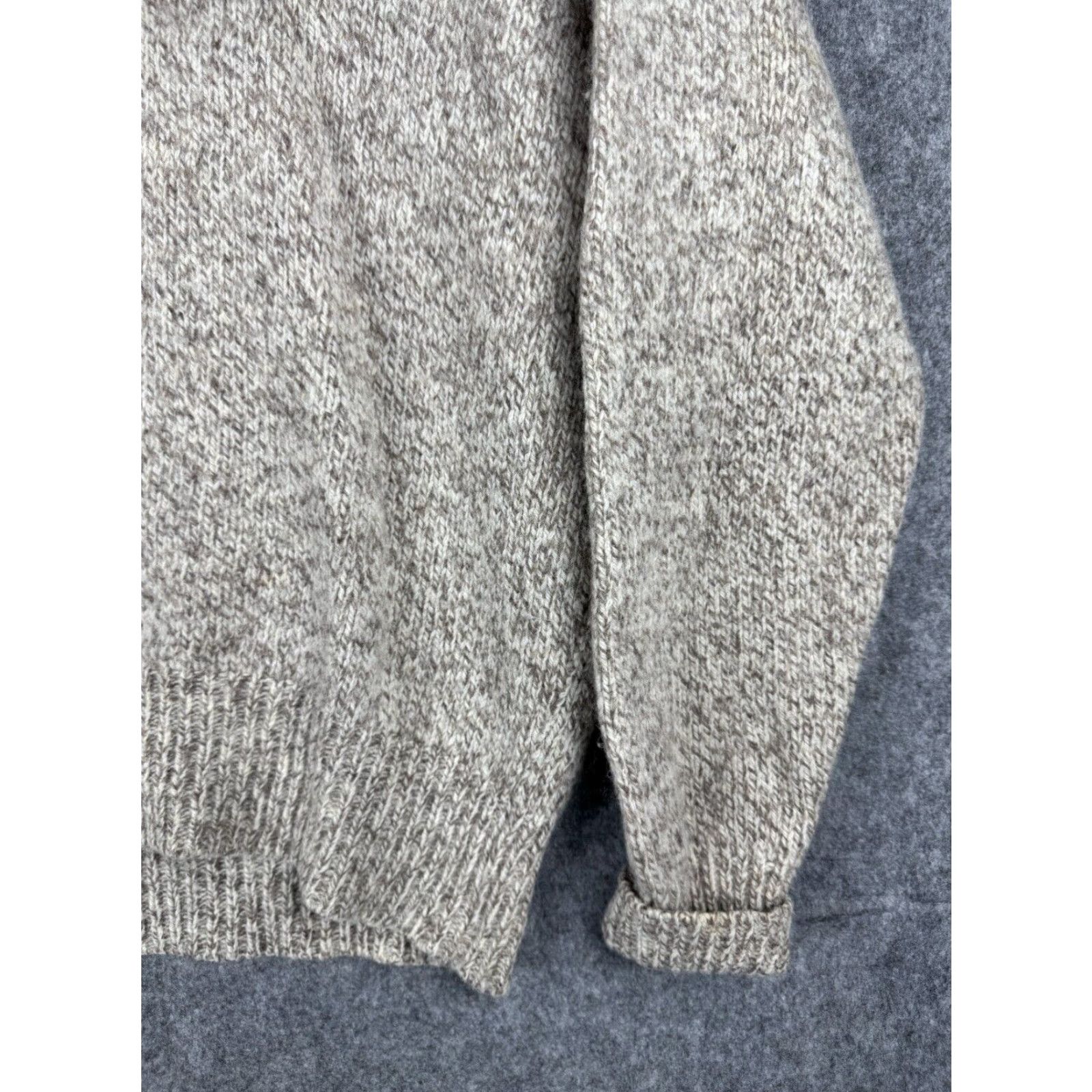 Vintage VINTAGE L.L. Bean Sweater Men’s Large Pullover Cowl Neck Wool Blend Beige Made USA 2563 Mens Size US L / EU 52-54 / 3 - 4 Thumbnail