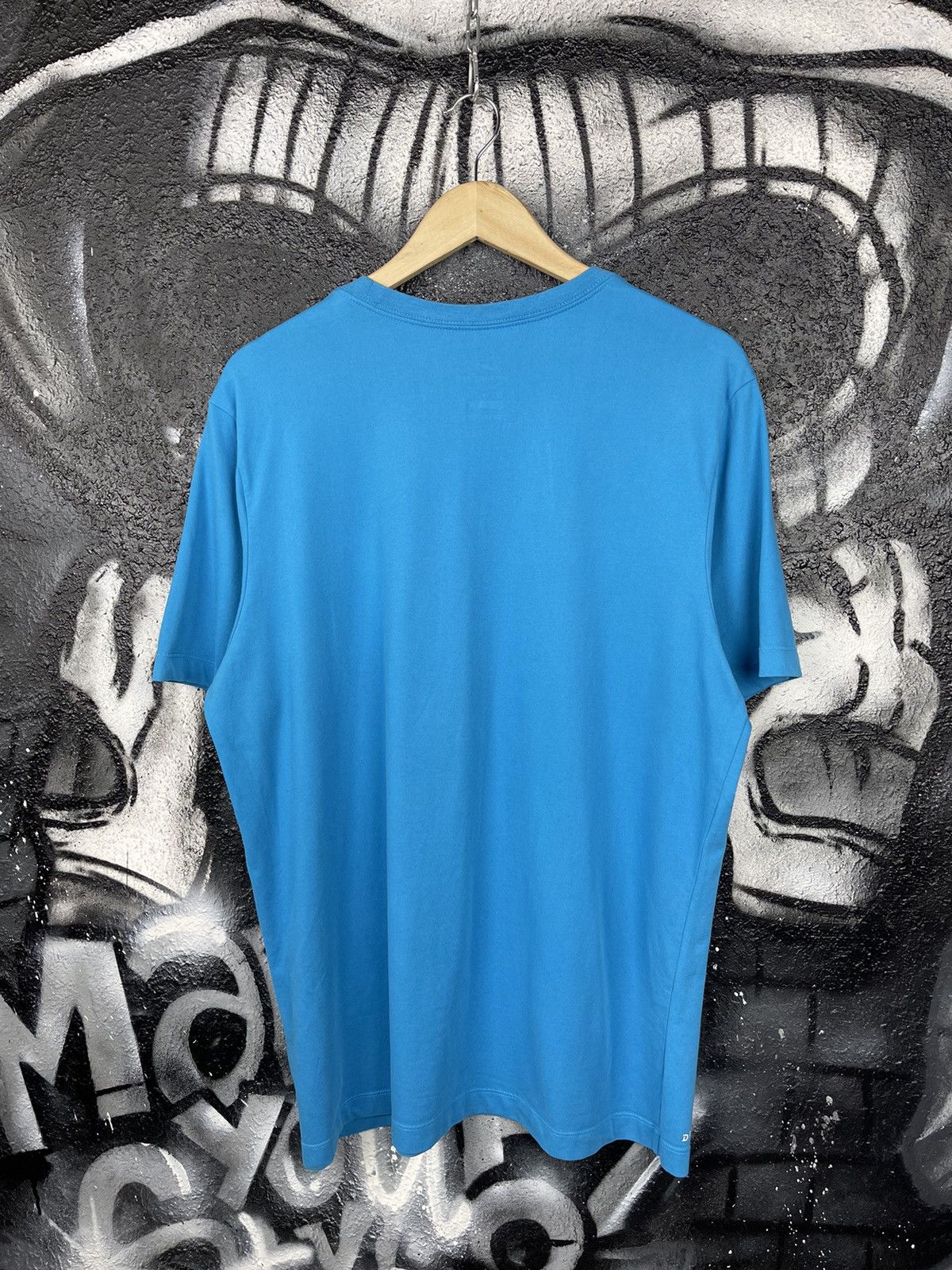 Nike Nike Tee Dri-Fit Training Front Logo Blue T-Shirt Men’s Size Large Size US L / EU 52-54 / 3 - 5 Thumbnail
