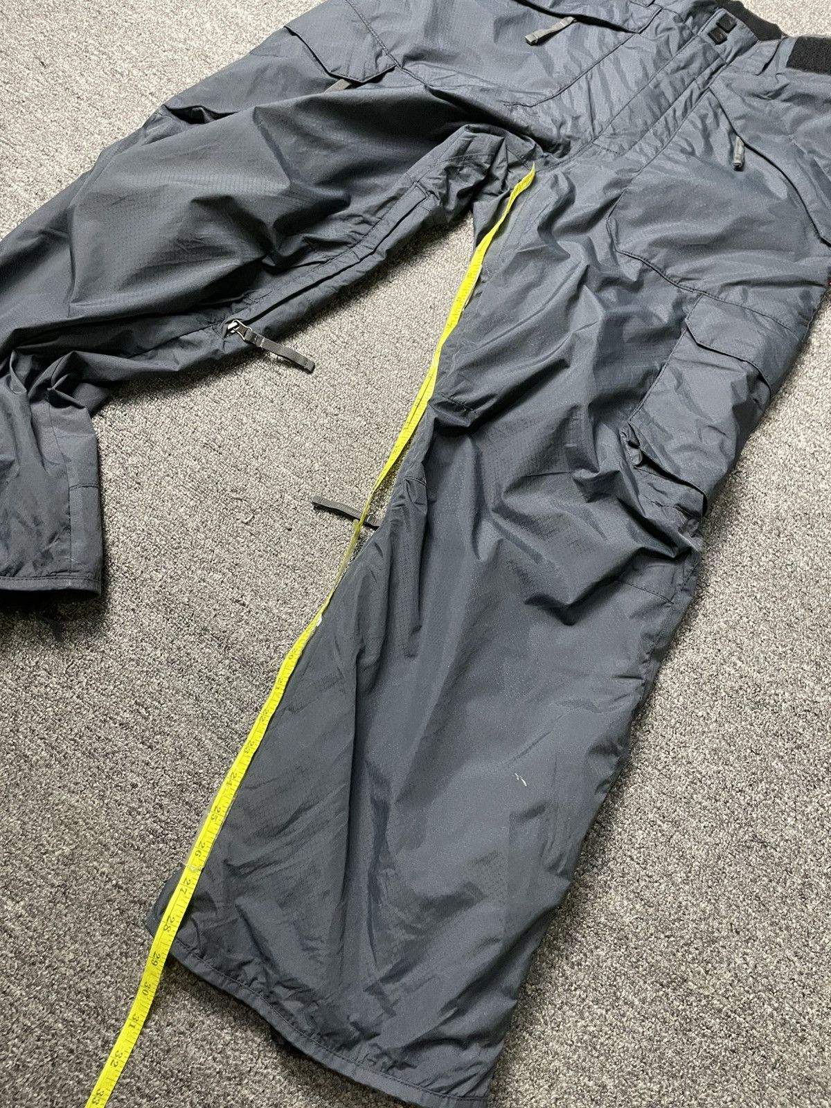 Japanese Brand × Vintage Kissmark Japanese Brand Nylon Cargo Pants (109) Size US 29 - 6 Thumbnail