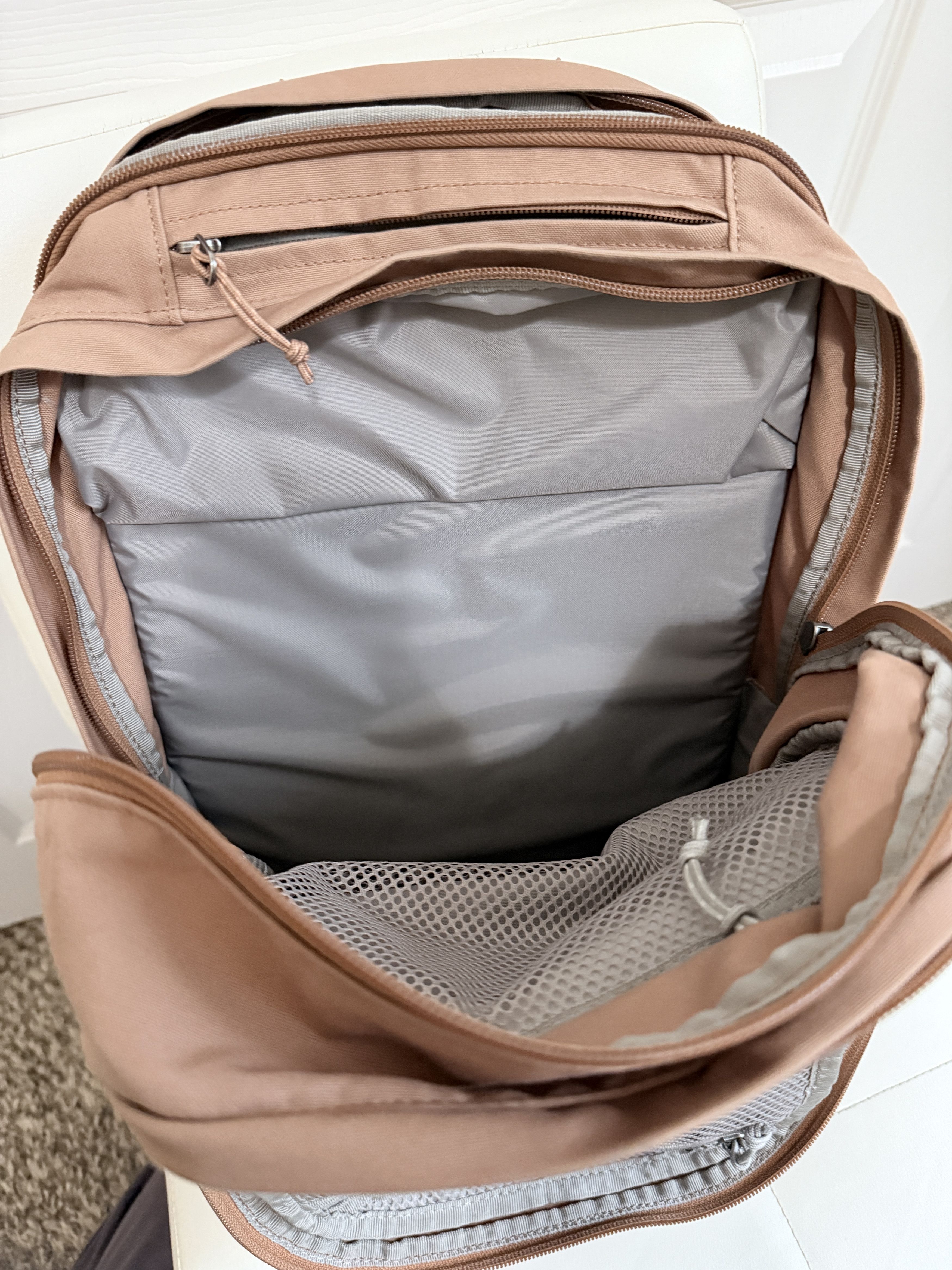 Fjallraven Raven 28L Backpack - Khaki Dust Color Size ONE SIZE - 6 Thumbnail