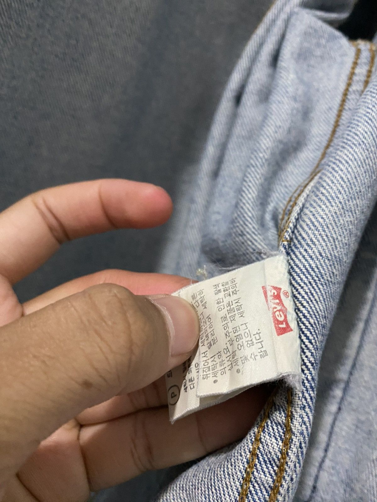 Levi's Vintage 90s levis trucker blue denim jacket Size US L / EU 52-54 / 3 - 9 Thumbnail