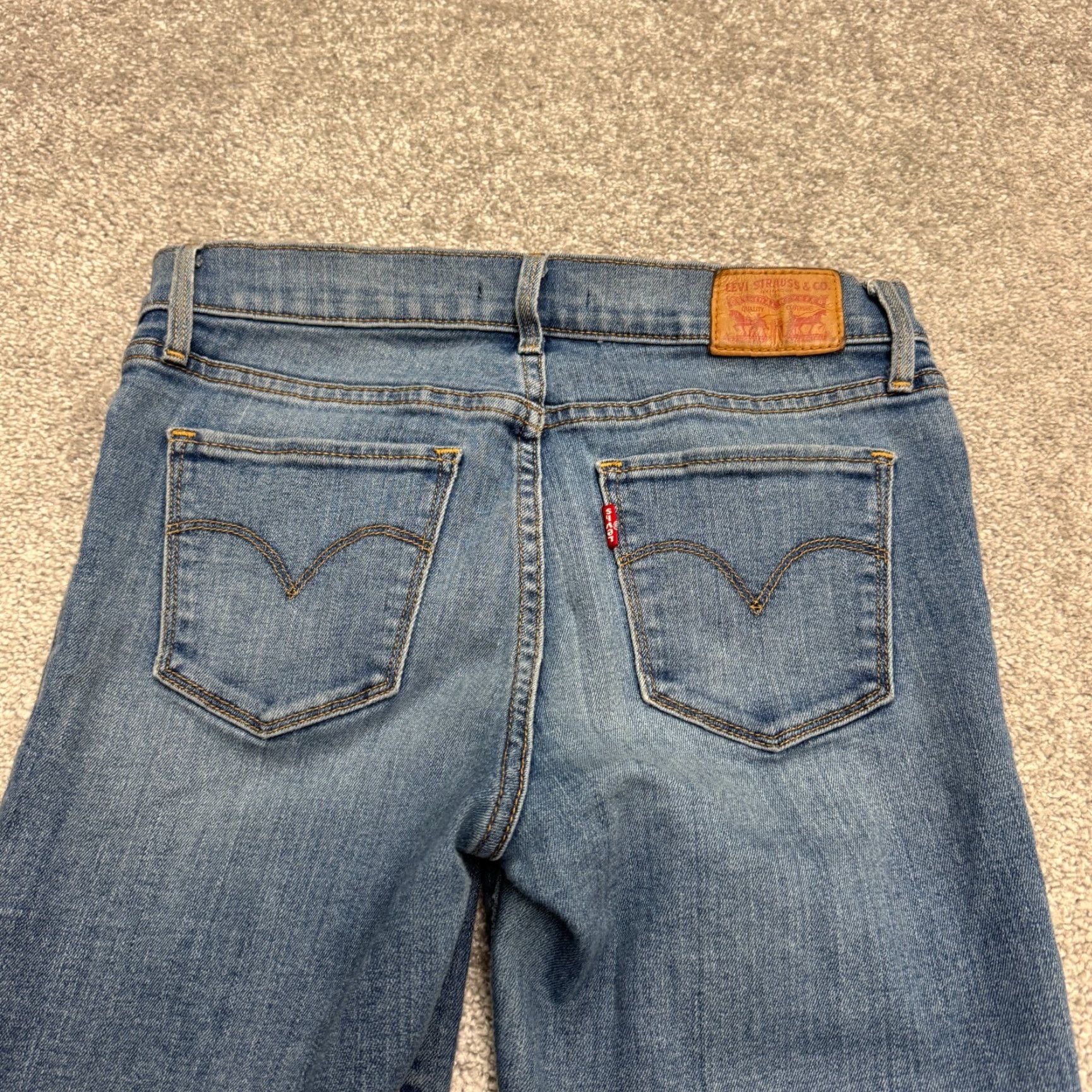 Levi's Levi's Jeans Womens Slim Shaping 312 Denim Blue Medium Wash 28x26 27 Regular Size 27" / US 4 / IT 40 - 5 Thumbnail