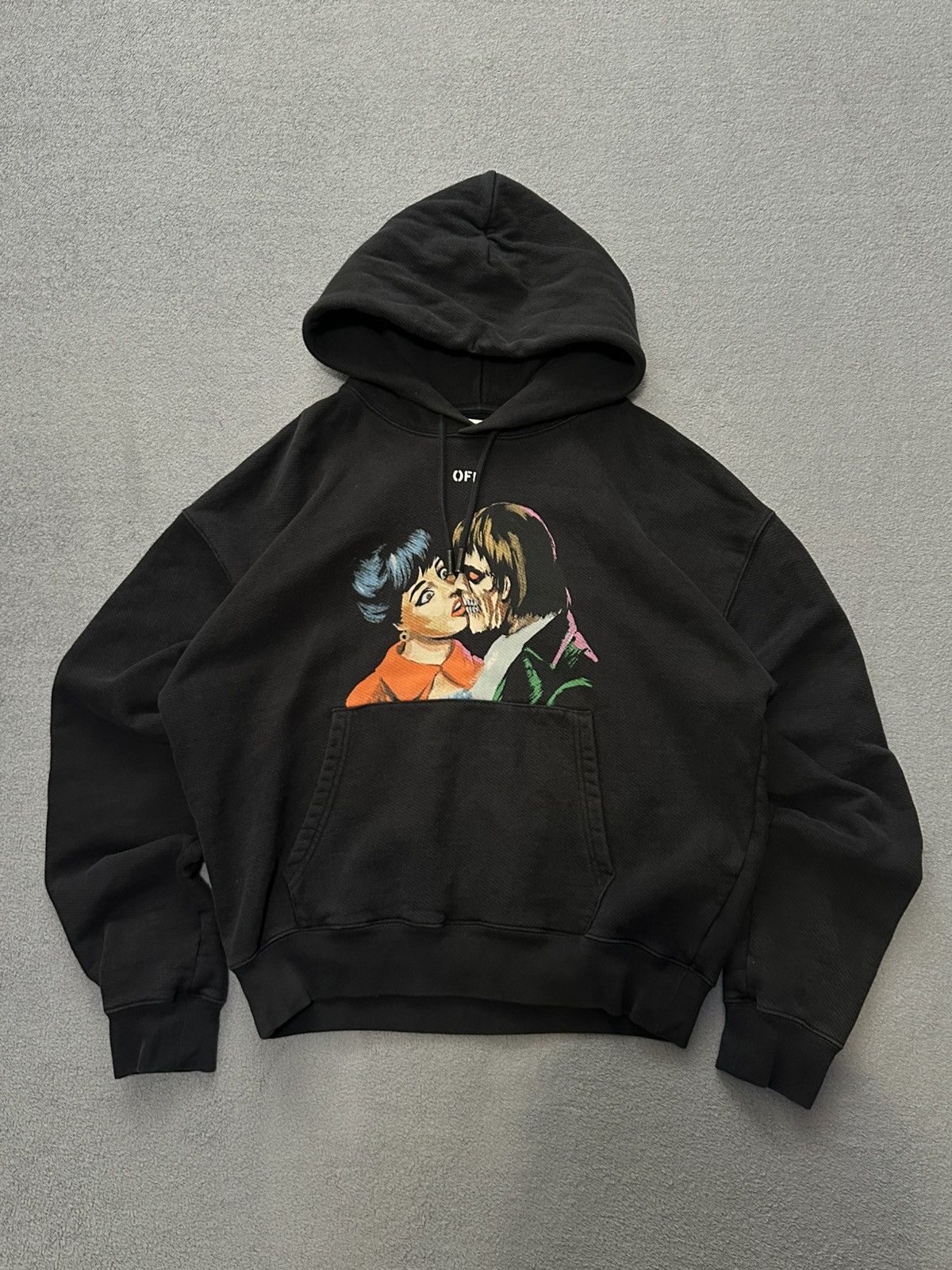 Off-white Off White Kiss Zombie Long Sleeve In Black | ModeSens 
