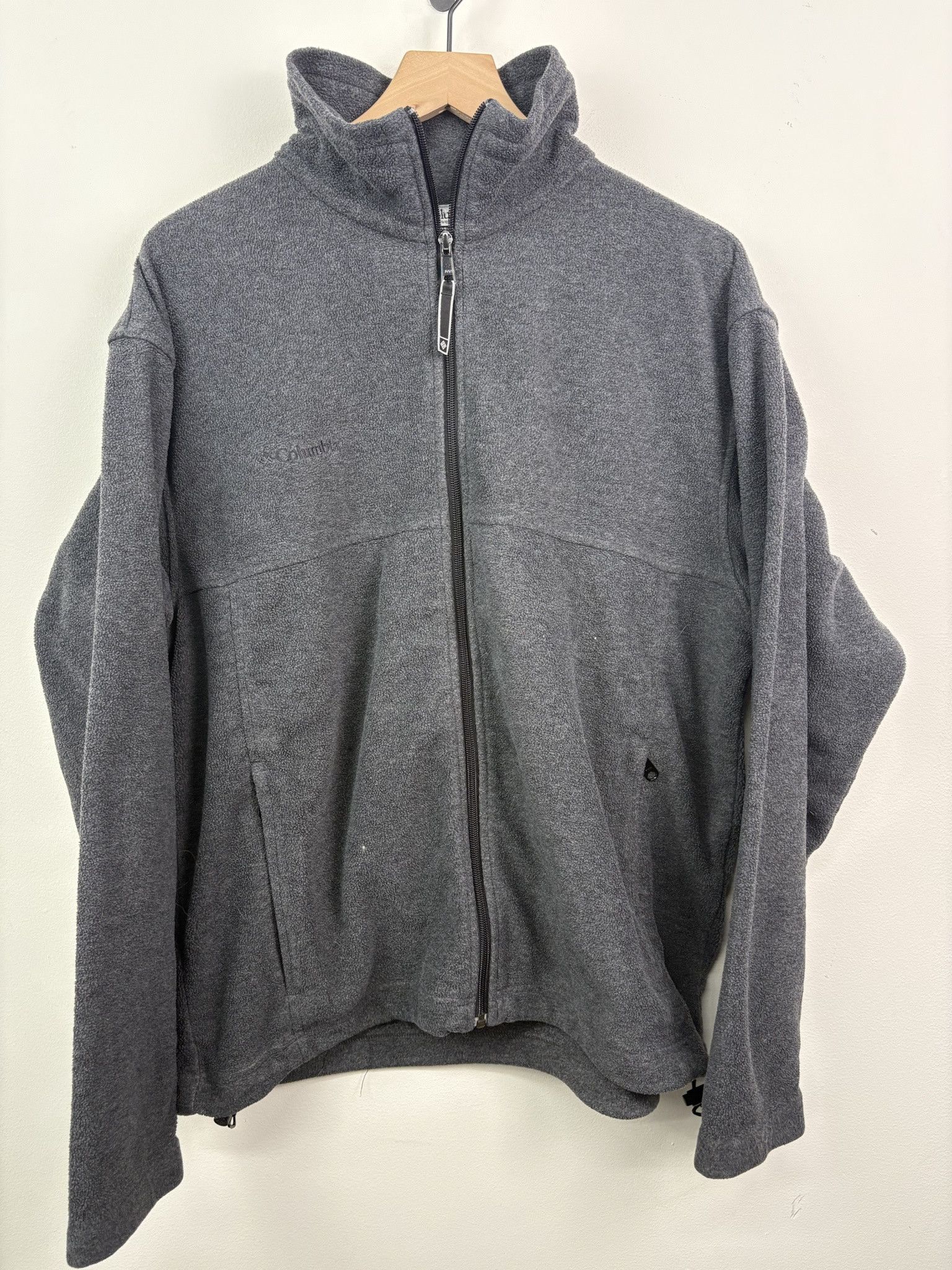 Vintage Vintage Columbia Gray Sherpa Fleece Lined Collared Full Zip Size L Size US L / EU 52-54 / 3 - 1 Thumbnail