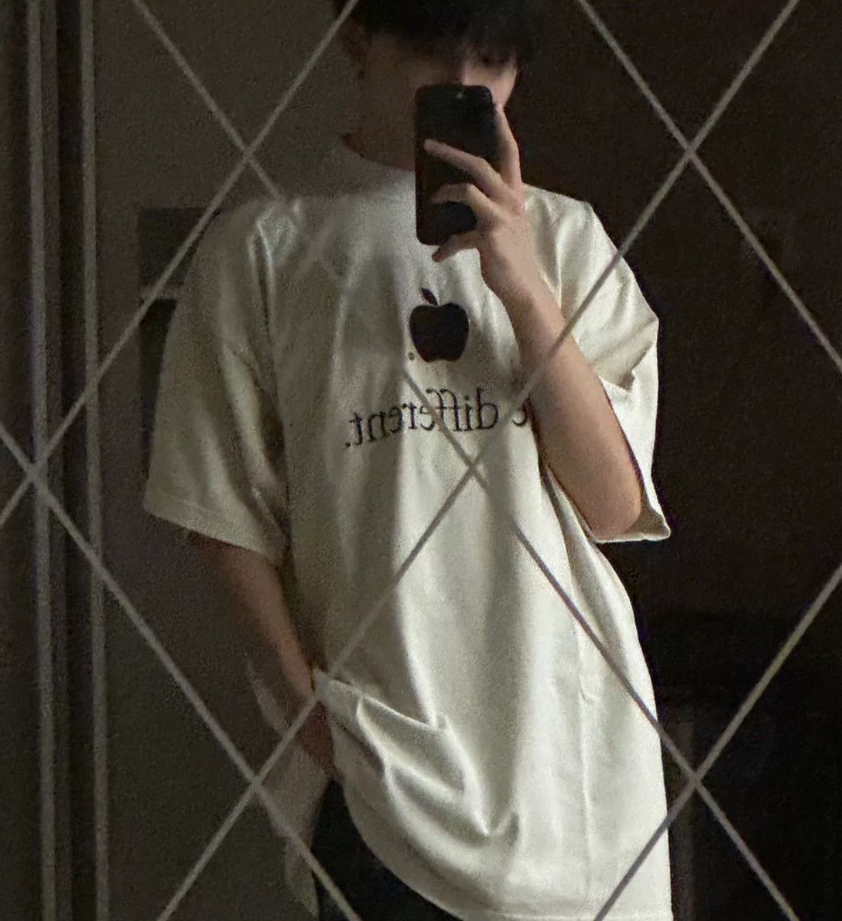 Balenciaga Balenciaga beige apple embroidery Be short sleeved shirt Size US M / EU 48-50 / 2 - 7 Thumbnail