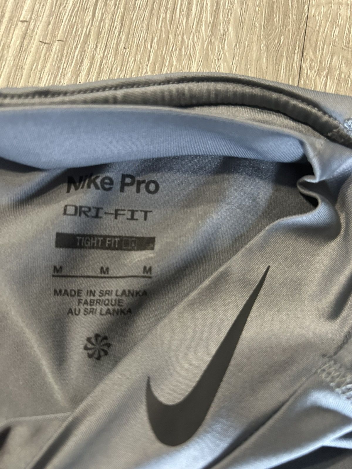 Nike Nike drifit compression long sleeve grey size medium Size US M / EU 48-50 / 2 - 2 Thumbnail