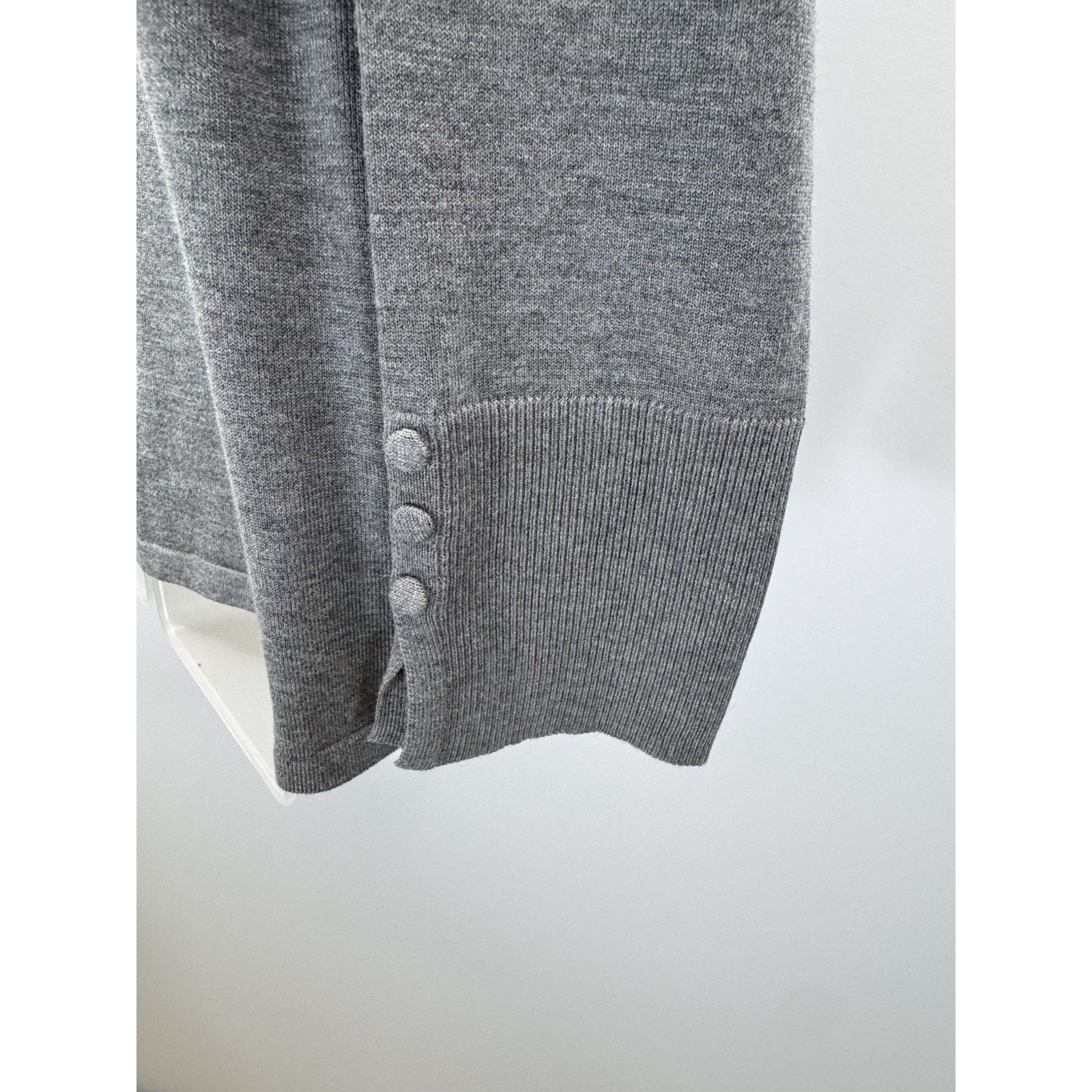 Chicos Chico's Sweater3Women's Small Gray Long Sleeve Pullover Knit Size S / US 4 / IT 40 - 5 Thumbnail