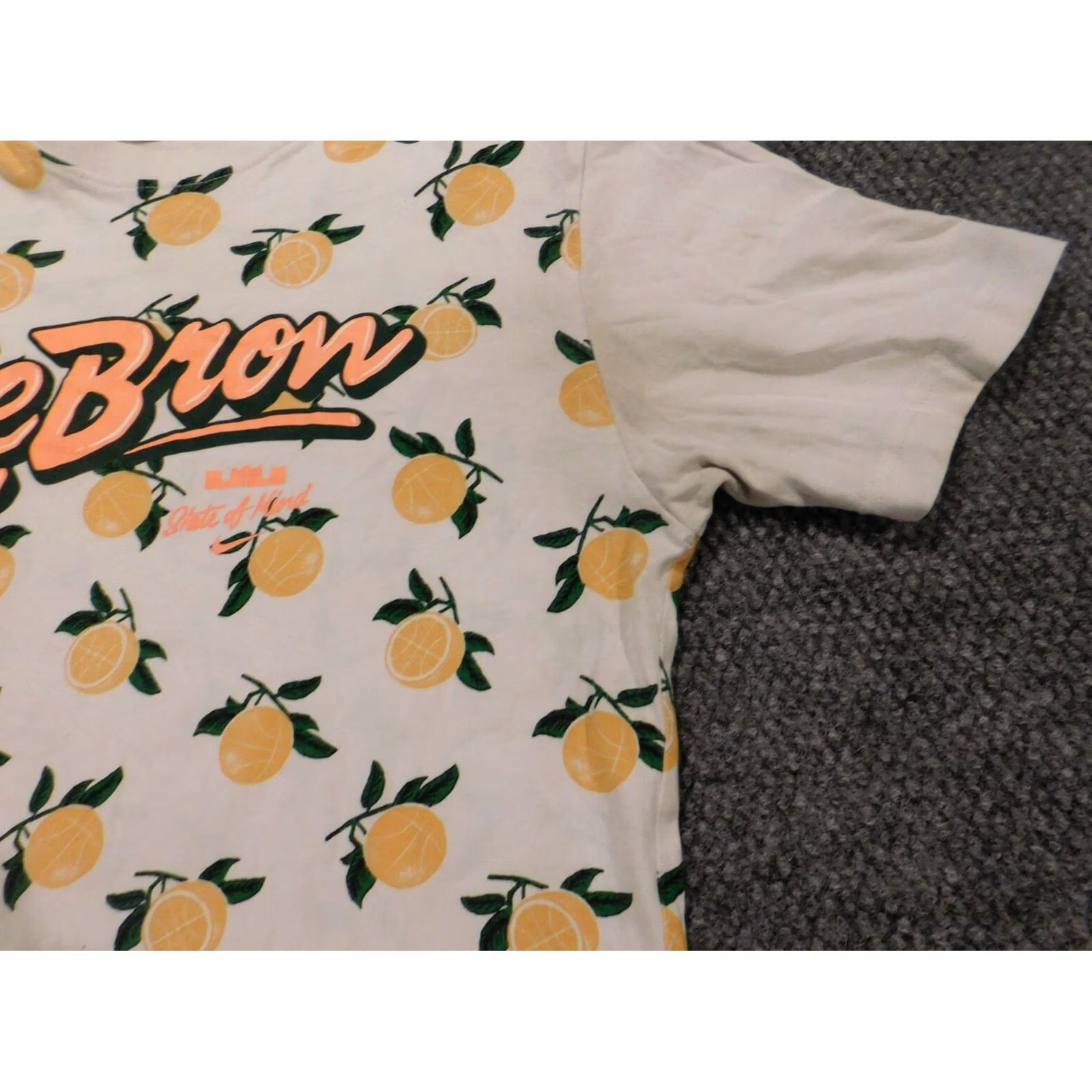 Nike Nike Shirt Mens M White Graphic Print Tee LeBron James Colorful Dri-FIT 90s Style Regular Mens Size US M / EU 48-50 / 2 - 4 Thumbnail