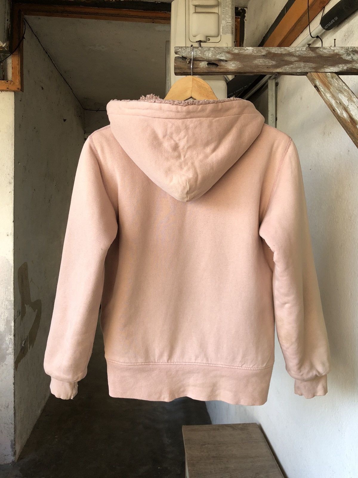 Hysteric Glamour Rare🔥 Vintage Hysteric Glamour Big Logo Distressed Hoodie Size M / US 6-8 / IT 42-44 - 2 Thumbnail