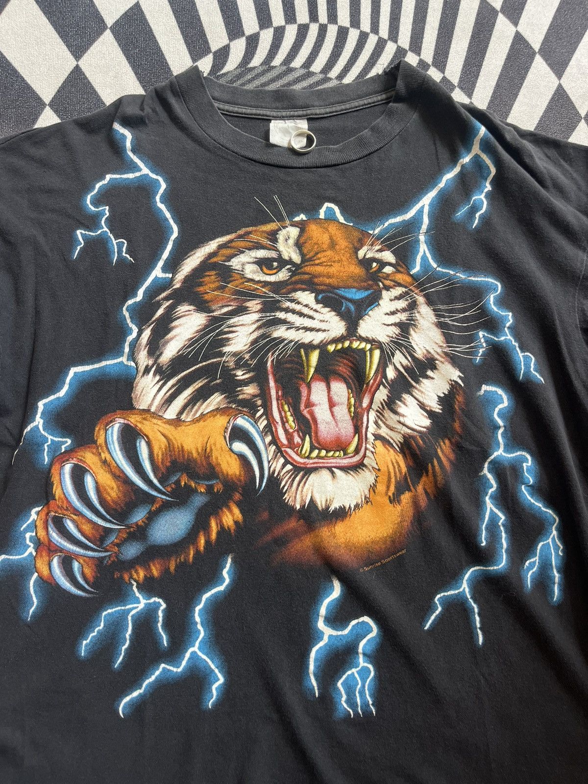 Vintage Vintage AMERICAN THUNDER TIGER 90’s Sunrise Sportswear Size US XL / EU 56 / 4 - 5 Thumbnail
