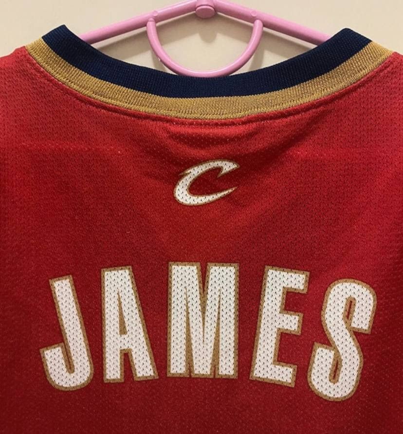 Champion × NBA × Vintage CLEVELAND CAVALIERS BASKETBALL SHIRT JERSEY VINTAGE JAMES Size US XL / EU 56 / 4 - 4 Thumbnail
