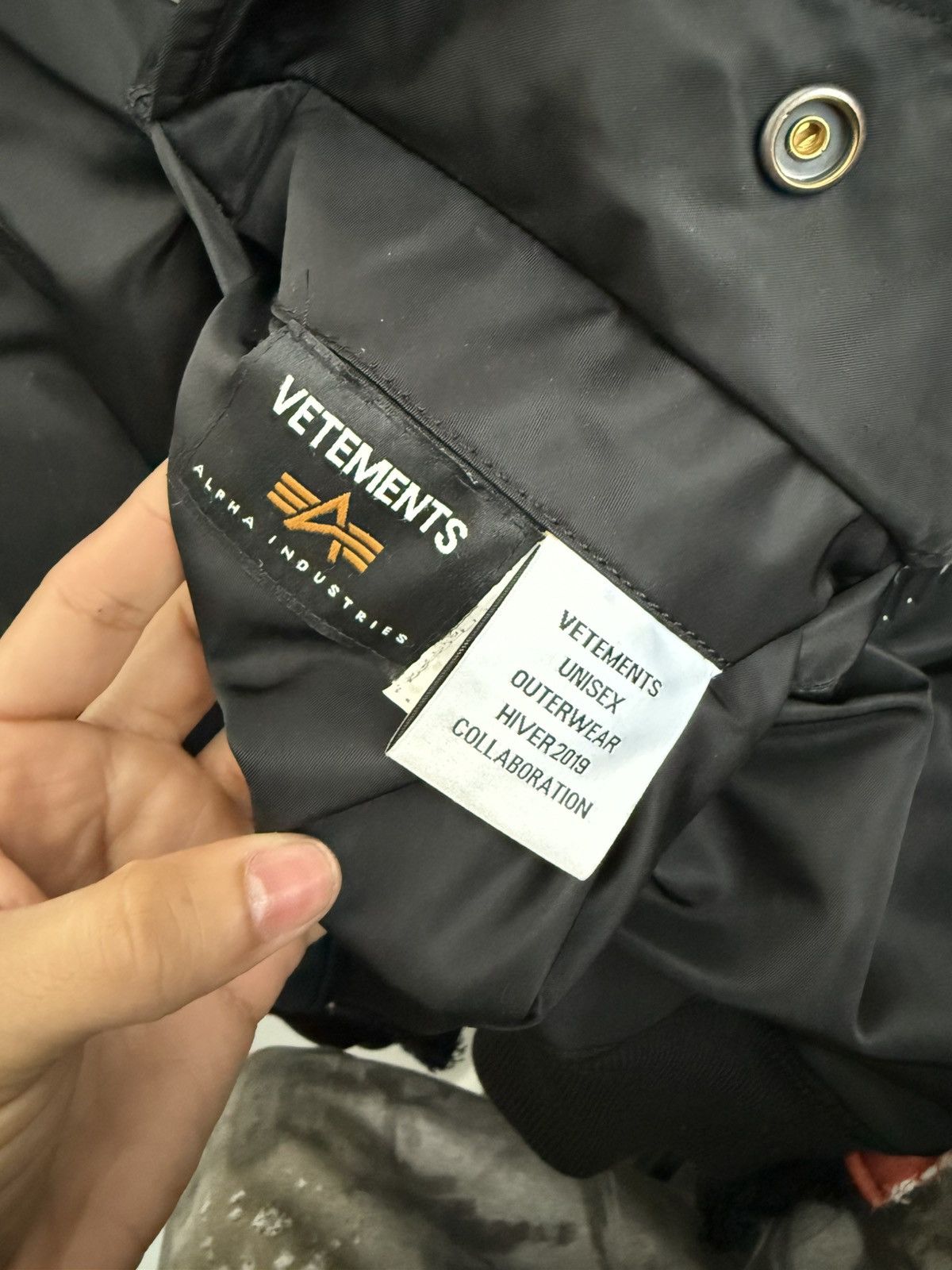 Vetements RARE Vetements Alpha Industries Bomber Size US S / EU 44-46 / 1 - 8 Thumbnail