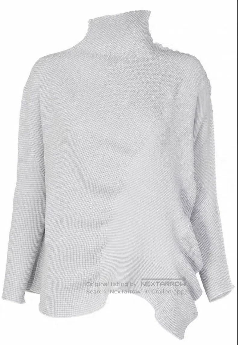 Issey Miyake Issey Miyake Mock Neck Long-Sleeve Top Size M / US 6-8 / IT 42-44 - 1 Thumbnail
