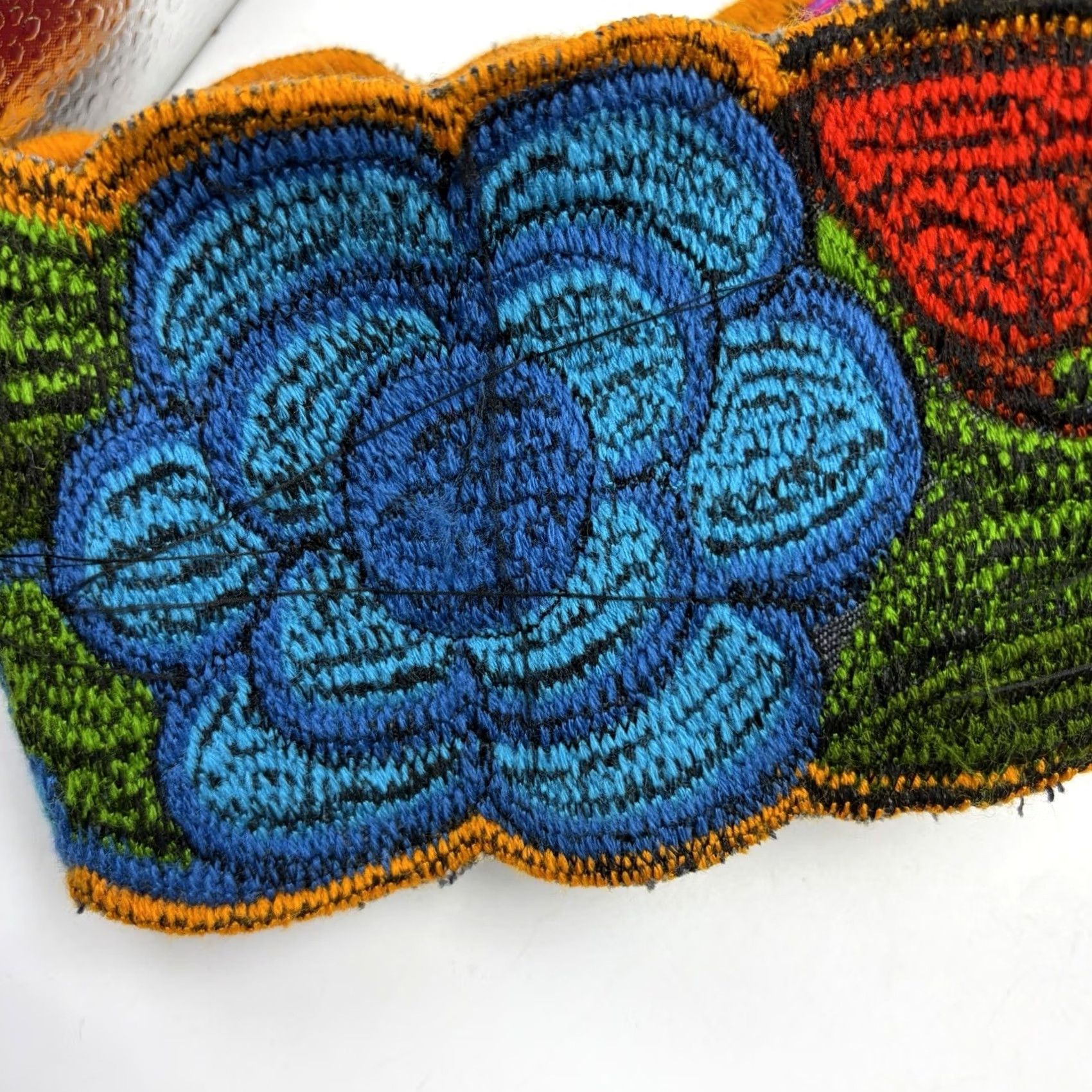 Vintage Handcrafted Mexican Embroidered Sash Belt Wide Adjustable One Size Floral Tie Size ONE SIZE - 7 Thumbnail