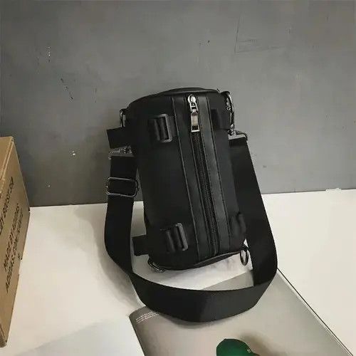 Japanese Brand × Vintage Utility grunge buckle crossbody shoulder bag pouch bag Size ONE SIZE - 3 Thumbnail
