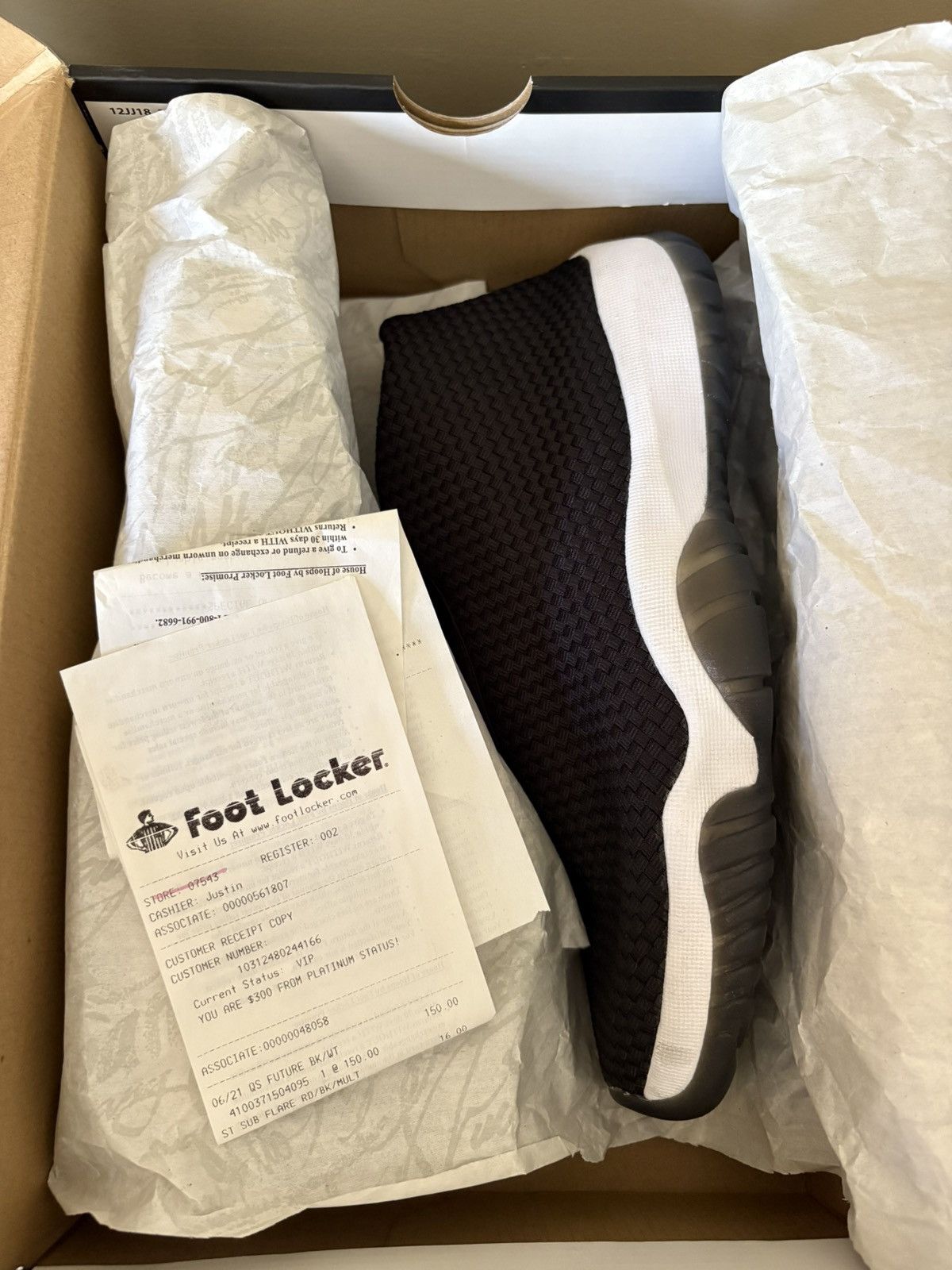 Jordan Brand Air Jordan Future Size US 9.5 / EU 42-43 - 2 Thumbnail