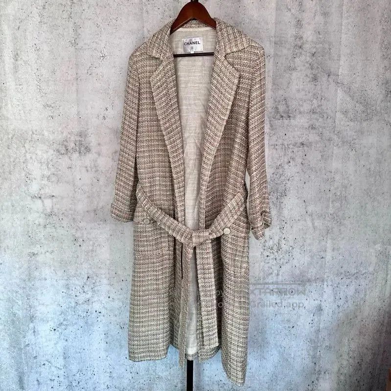 Chanel Chanel Beige Cotton Long Coat for Women . Size M / US 6-8 / IT 42-44 - 1 Thumbnail