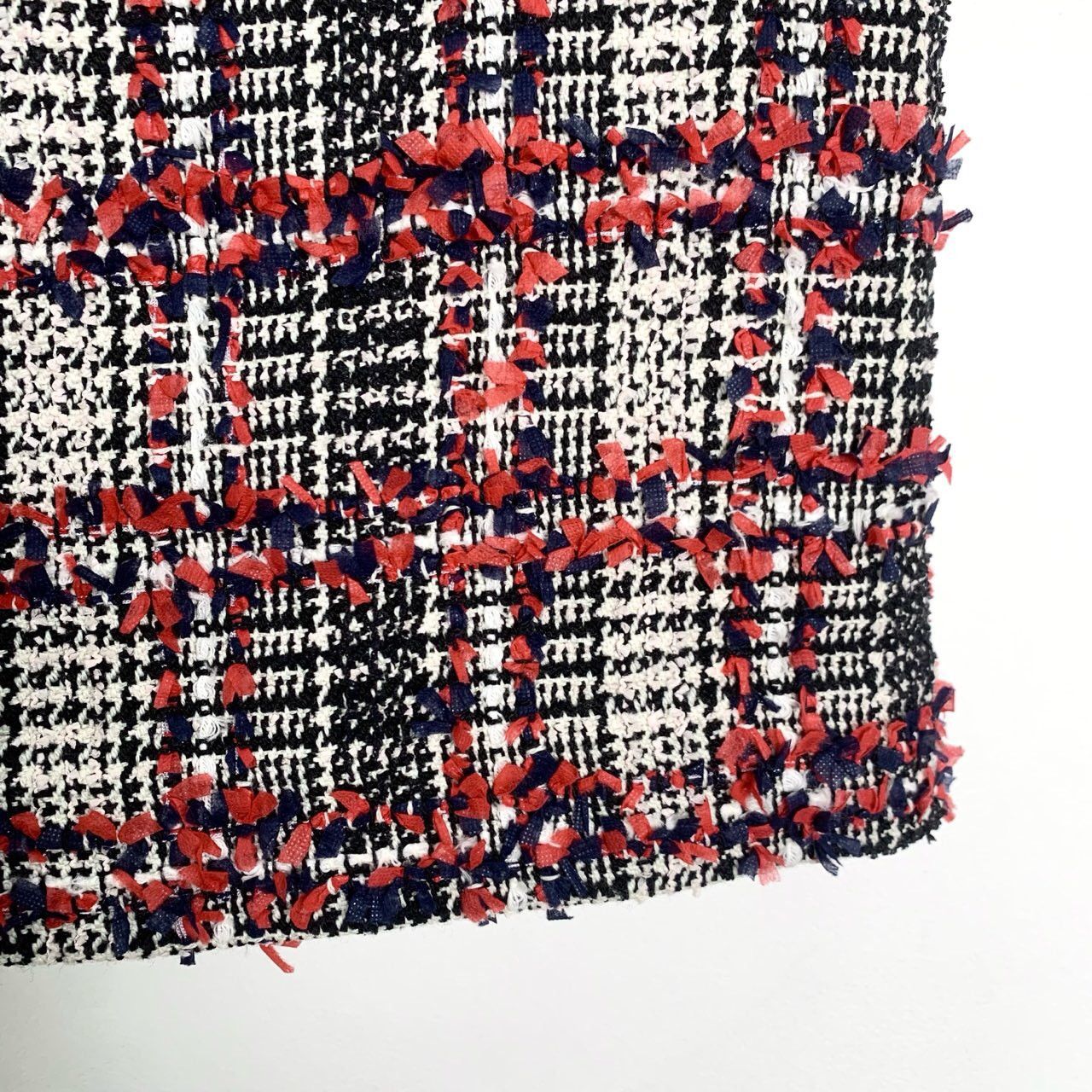 Thom Browne Thom Browne Frayed Checkered Design Mini Skirt Size 30" / US 8 / IT 44 - 4 Thumbnail