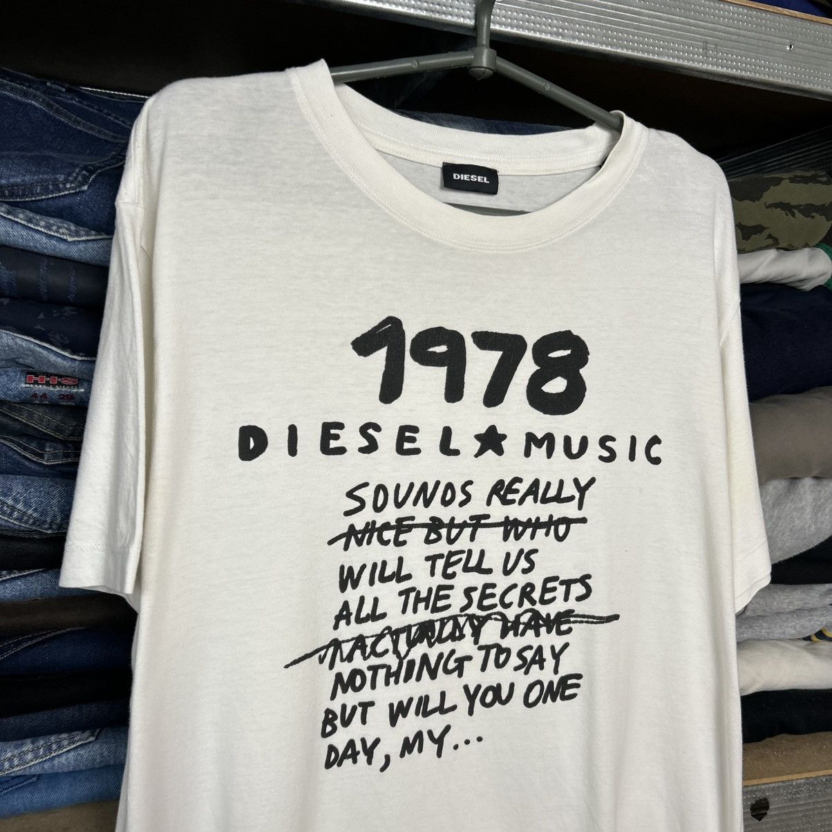 Diesel Mens Diesel Big Logo Streetwear y2k japanese tee Size US XL / EU 56 / 4 - 2 Thumbnail