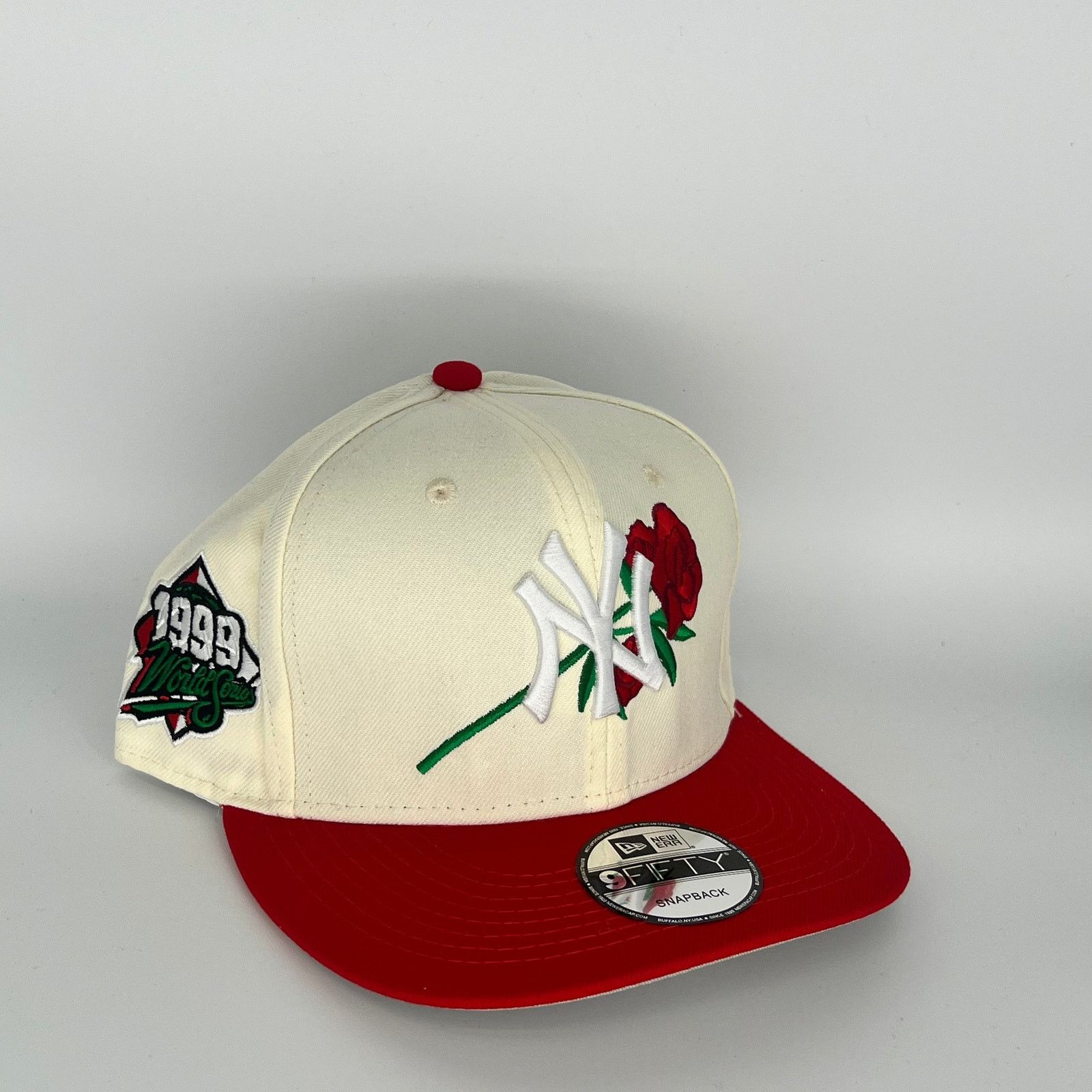 New Era White Red New York Yankees 1999 World Series New Era MLB Size ONE SIZE - 1 Thumbnail