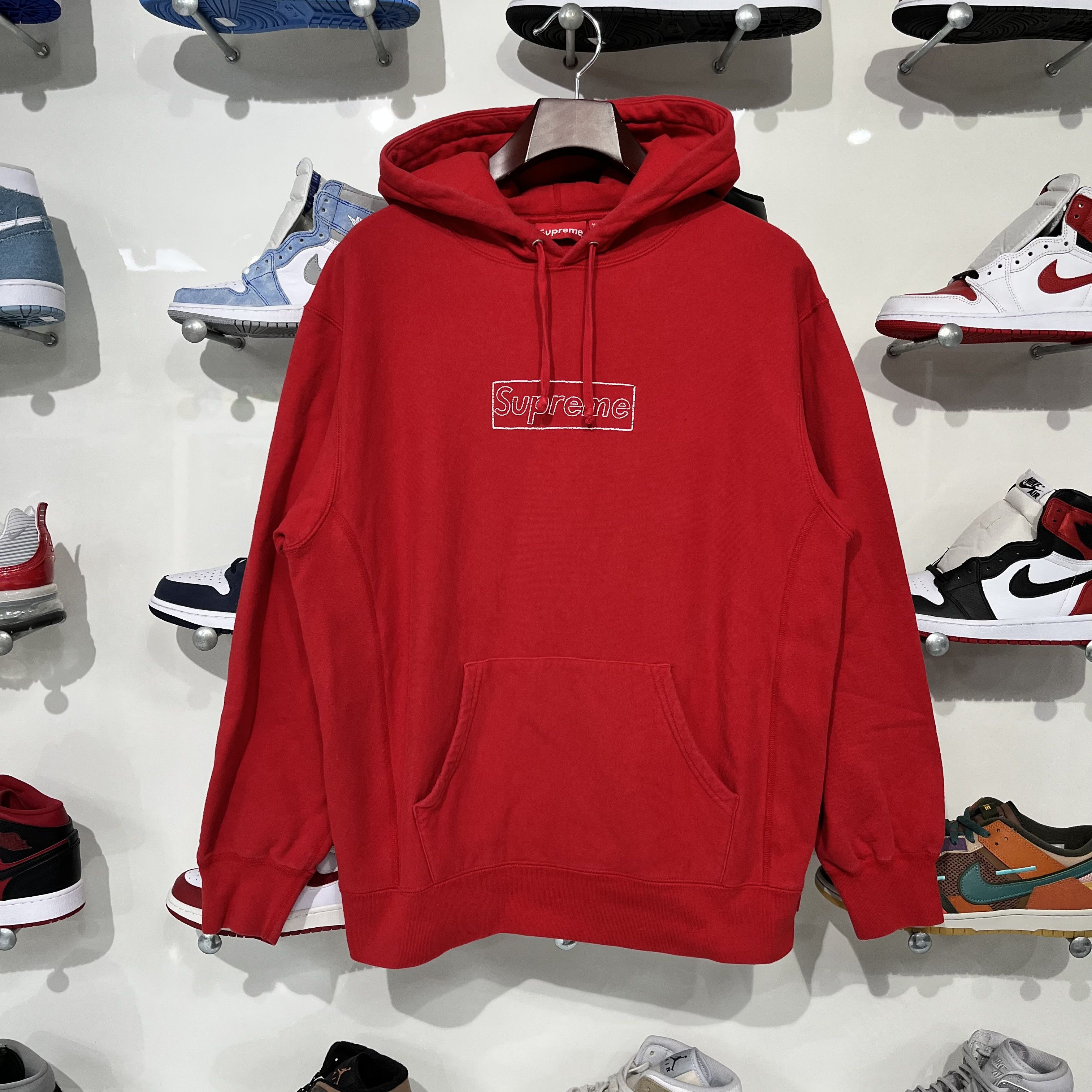 Supreme Supreme Kaws Chalk Box Logo Hoodie Red (SS21) Size US M / EU 48-50 / 2 - 1 Thumbnail