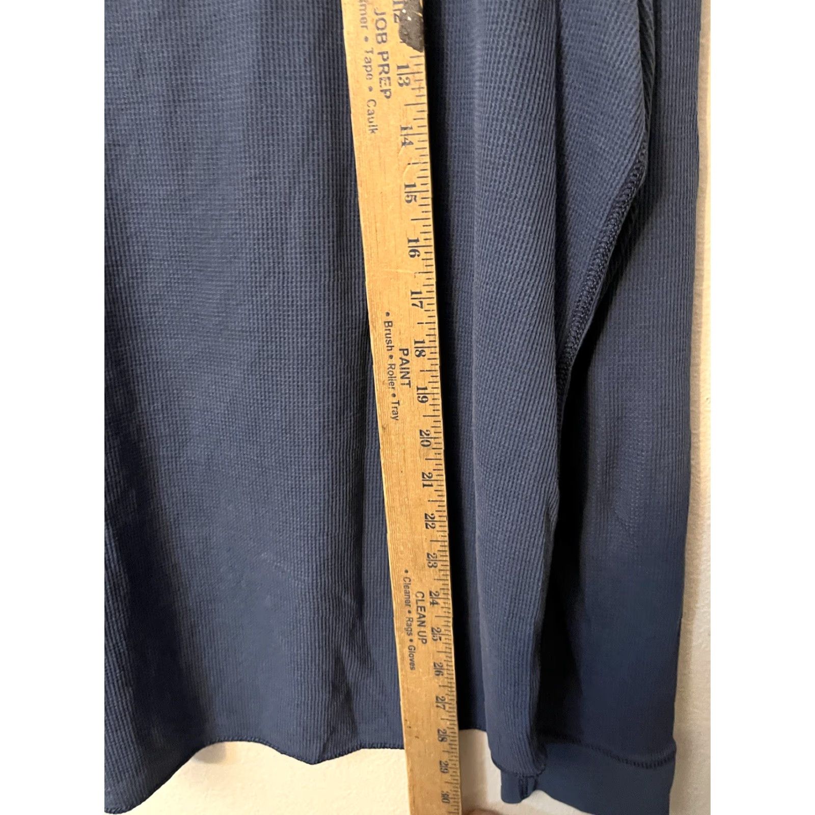Gap **Gap Mens Blue Waffle Knit Thermal T-Shirt Size L 90s** User: Gap Mens Blue Waffle Knit Thermal T-Shirt Size L 90s Classic Designer Modern Size US L / EU 52-54 / 3 - 4 Thumbnail
