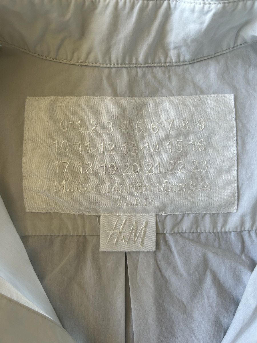 H&M × Maison Margiela FW2012 Maison Margiela x H&M Circle Shirt White Size XS / US 0-2 / IT 36-38 - 3 Thumbnail