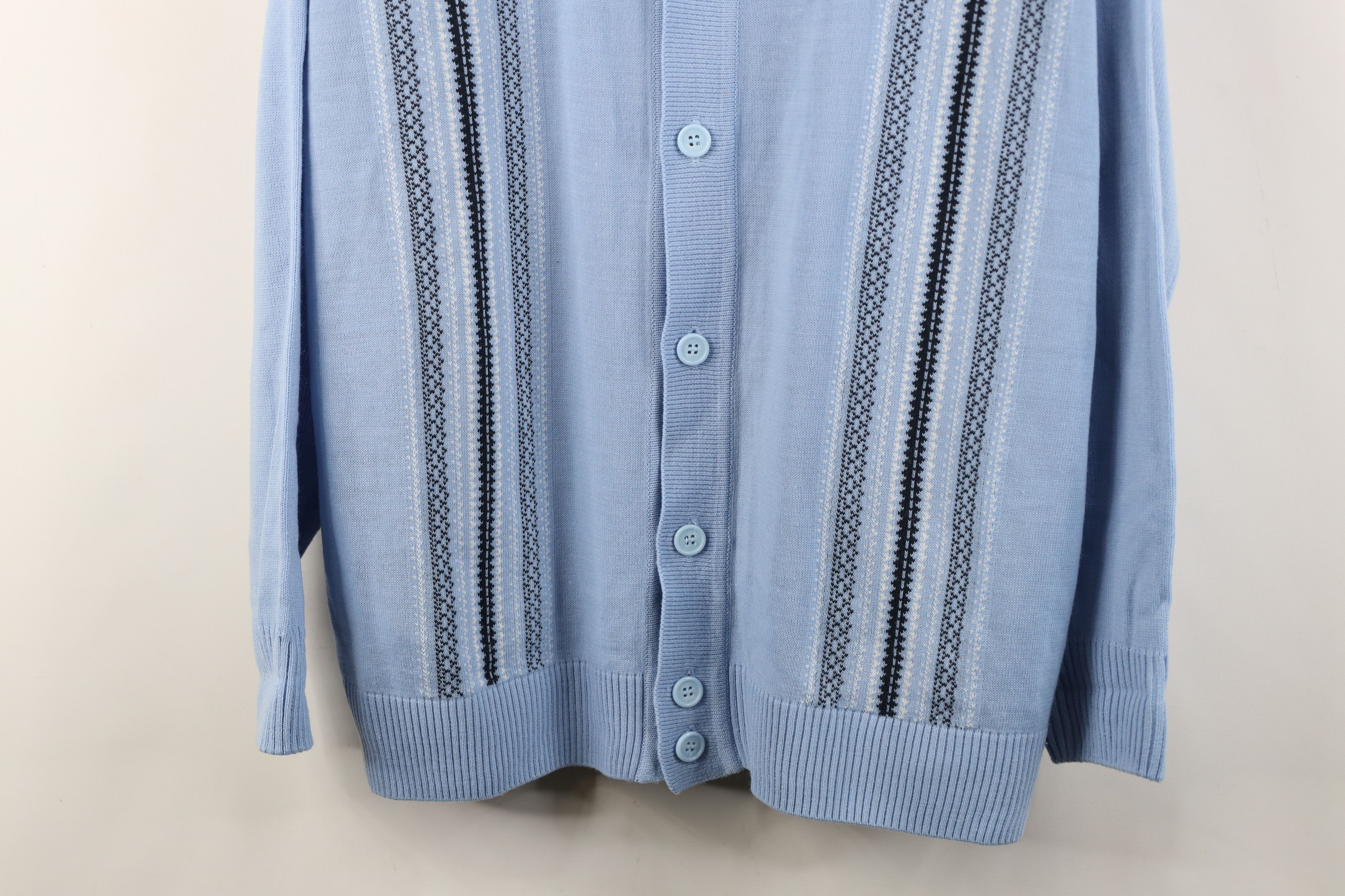 Vintage Vintage 90s Streetwear Knit Cardigan Sweater Carolina Blue Size US L / EU 52-54 / 3 - 3 Thumbnail
