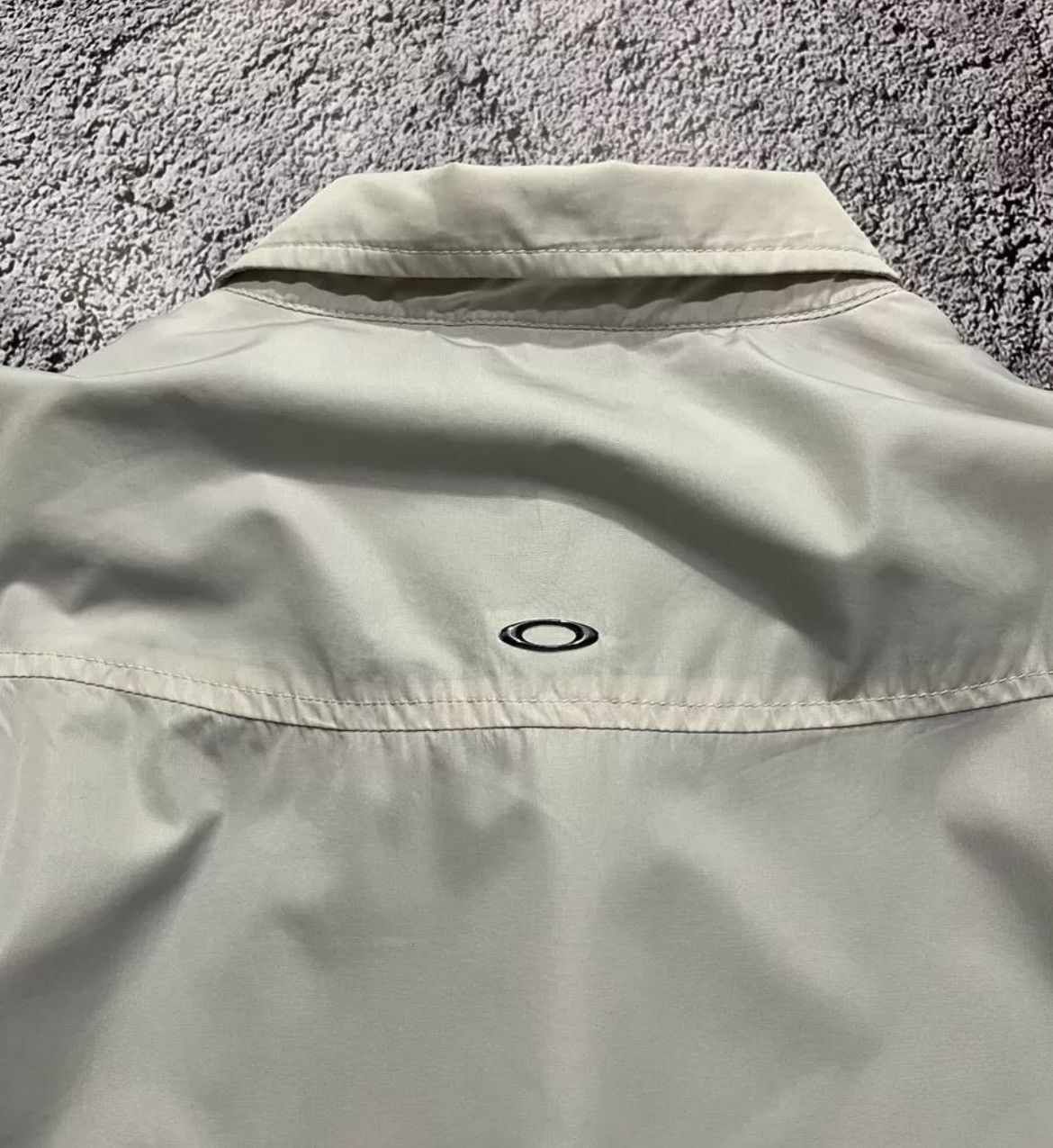 Oakley × Vintage Oakley White Jacket Mens Size L Size US L / EU 52-54 / 3 - 6 Thumbnail