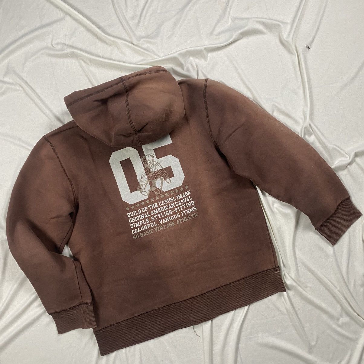 Japanese Brand y2k Chocolate Bears Fur Sunfaded Hooded Size US S / EU 44-46 / 1 - 5 Thumbnail