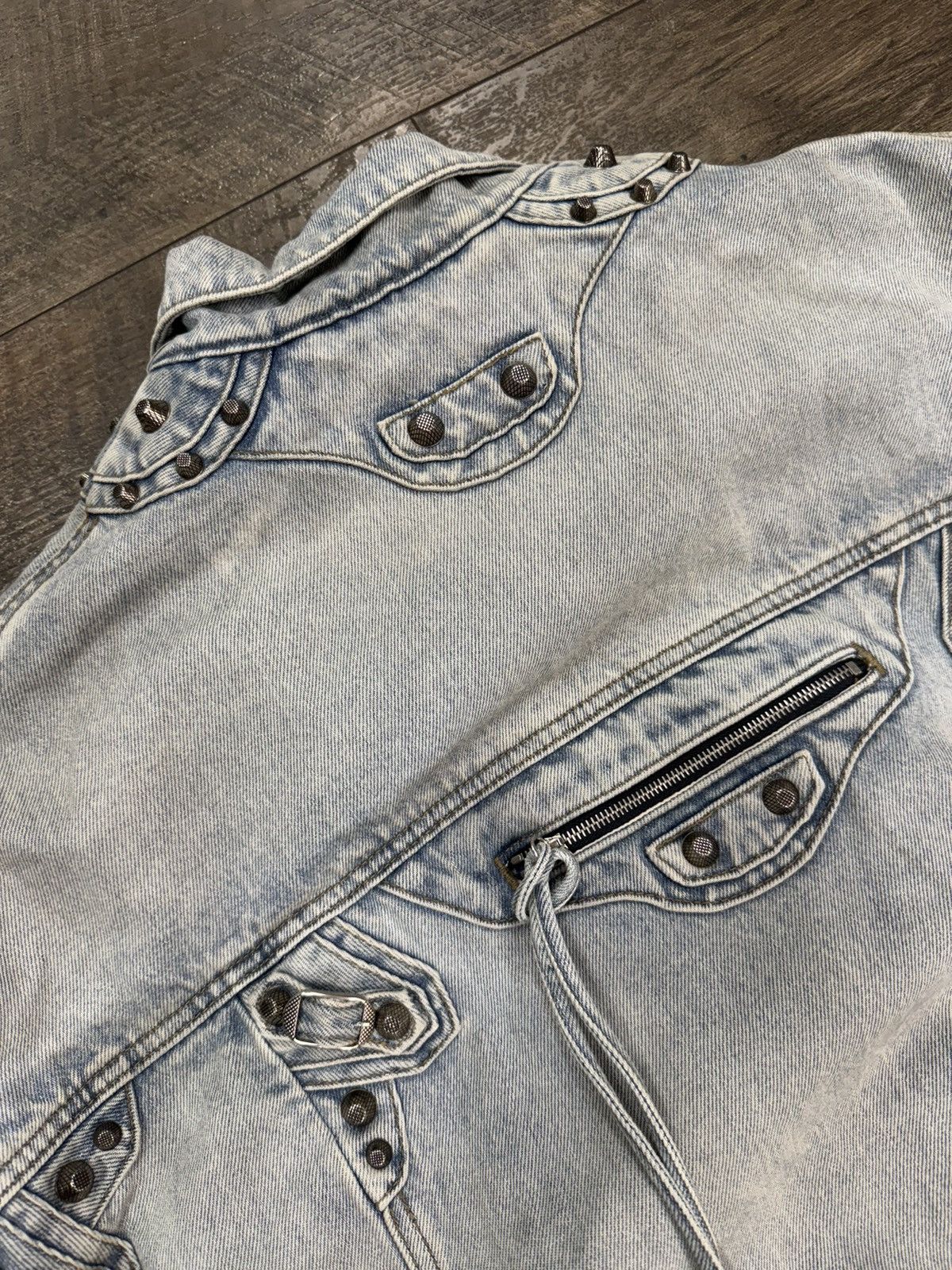 Balenciaga CAGOLE OVERSIZED DENIM JACKET FITS XL/XXL Size US XL / EU 56 / 4 - 8 Thumbnail