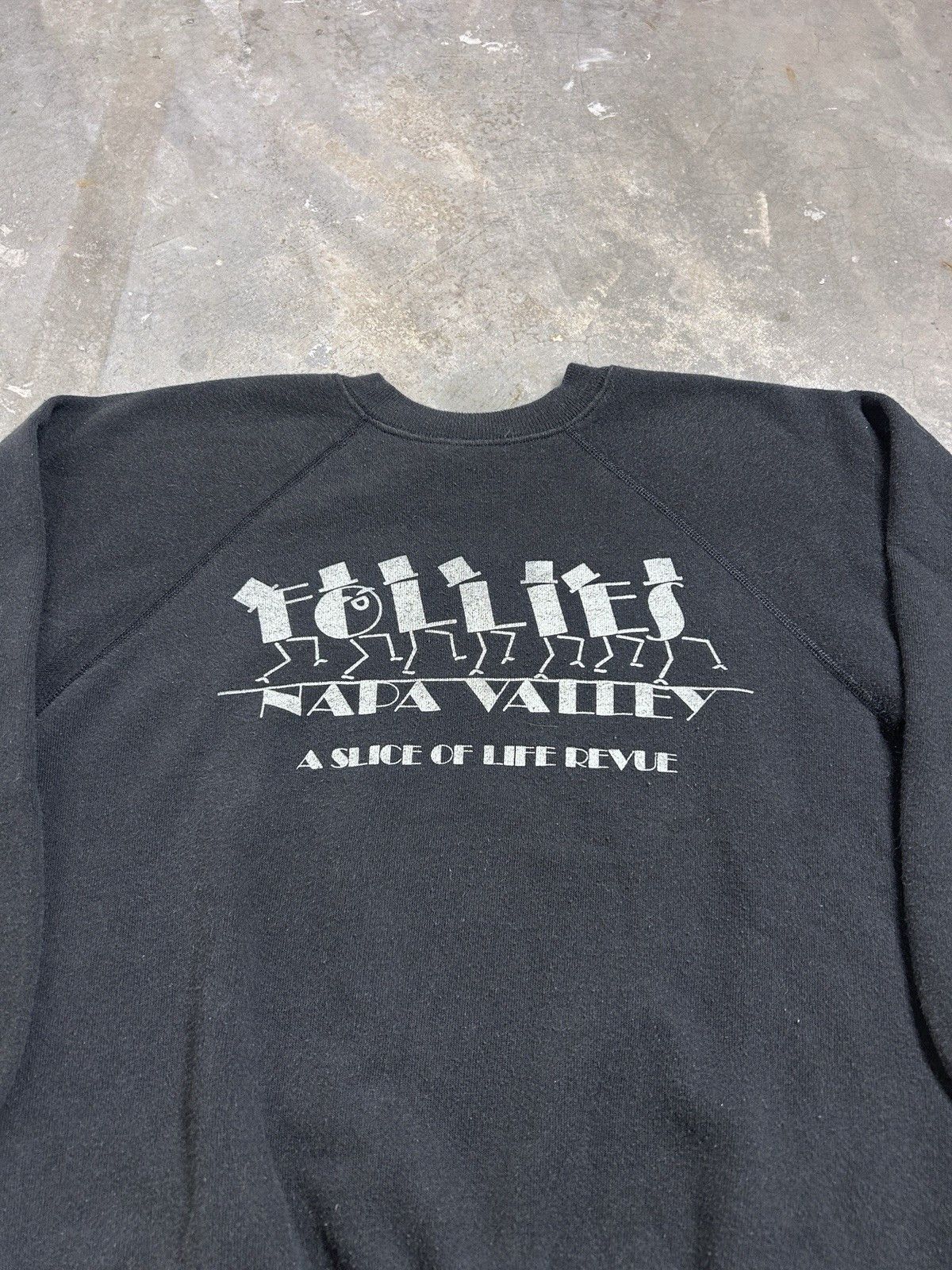 Hanes Vintage 80’s Follies Napa Valley Estate Sweatshirt Black Size US M / EU 48-50 / 2 - 2 Thumbnail