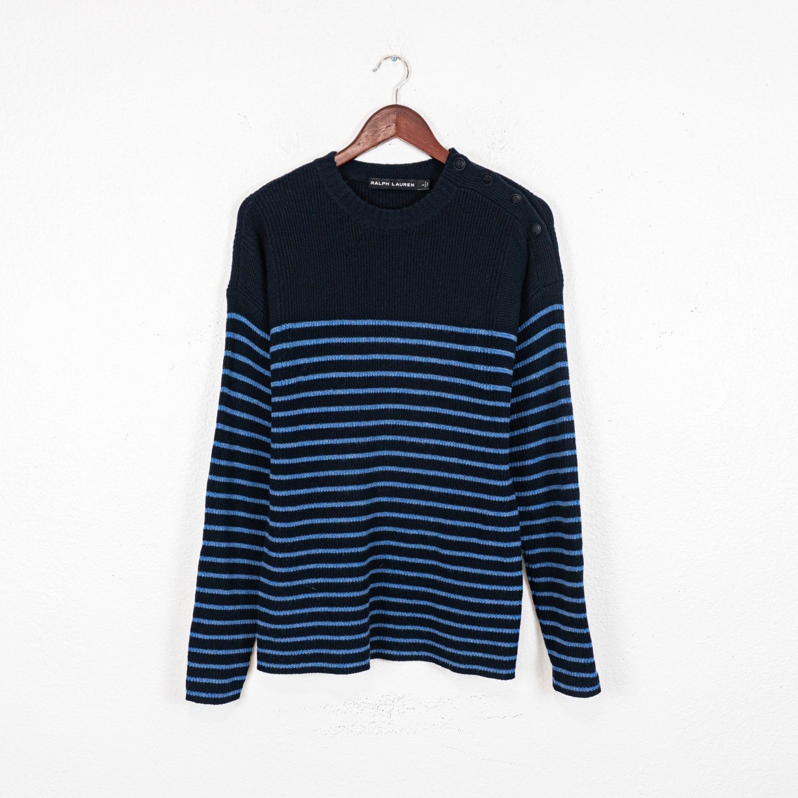 Ralph Lauren Black Label Ralph Lauren Black Label Wool Cashmere Sweater buttons Size US L / EU 52-54 / 3 - 1 Thumbnail
