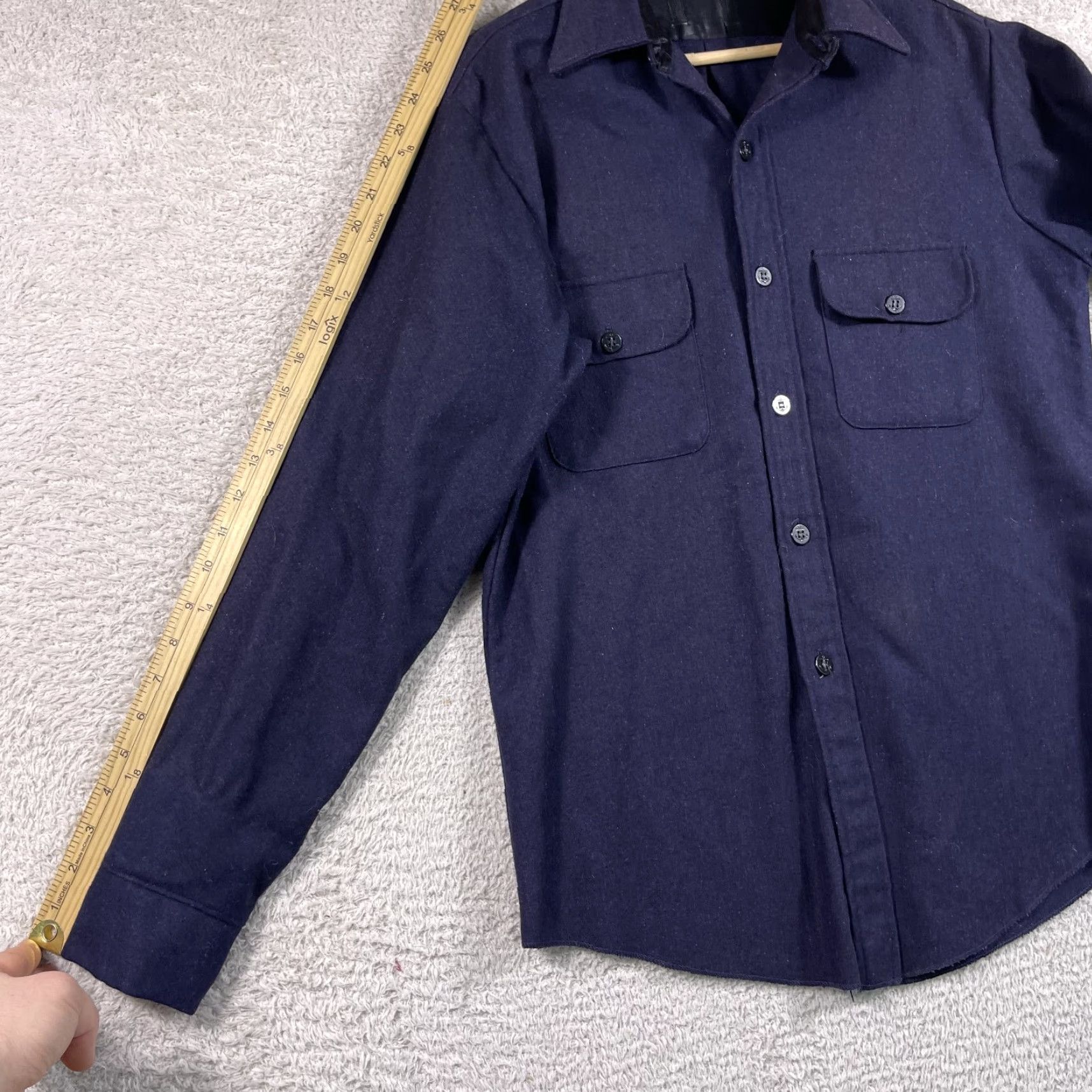 Vintage VINTAGE Unbranded CPO Flannel Shirt Men’s Medium 15-15.5 Navy Blue Military 60's Wool 70's Button-Up 60s Wool Flannel Pockets Size US M / EU 48-50 / 2 - 7 Thumbnail