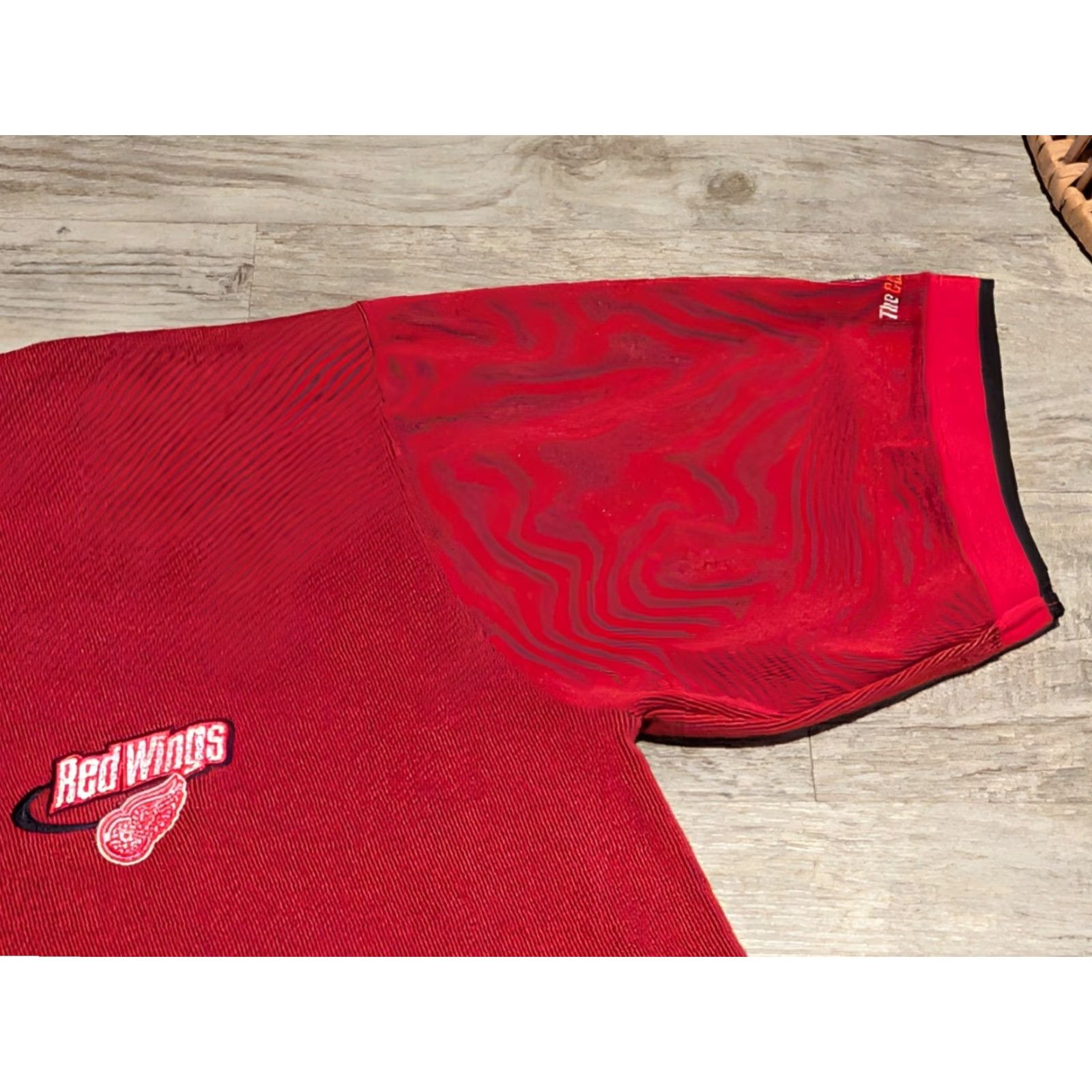 Vintage VINTAGE The Coolest Game NHL Polo Shirt Red Detroit Red Wings Mens XL Striped 90s Hockey Size US XL / EU 56 / 4 - 3 Thumbnail