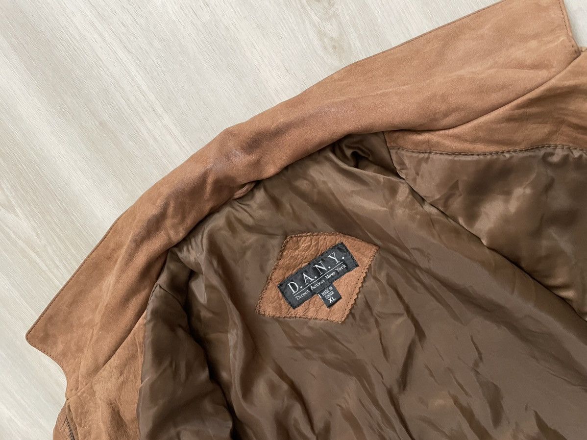 Vintage Vintage DANY Classic Brown Genuine Leather Bomber Jacket XL Size US XL / EU 56 / 4 - 8 Thumbnail