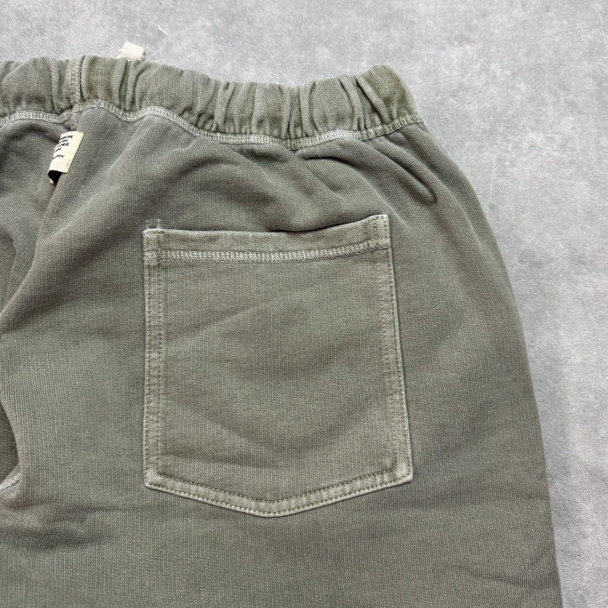 Nigel Cabourn Nigel Cabourn The Army Gym Wide Sweatpants Size US 32 / EU 48 - 6 Thumbnail