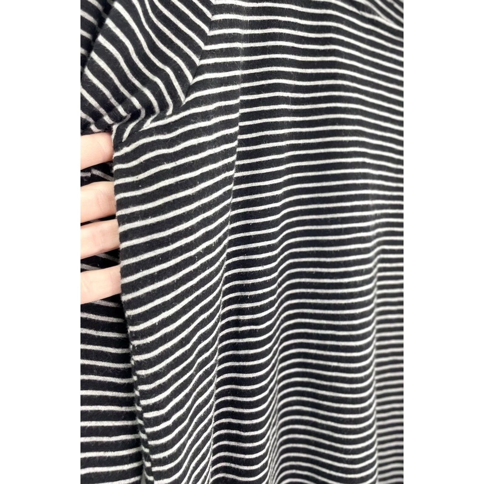 J. Jill J.Jill Pure Jill Striped Asymmetrical Button Tunic Top Black White Petite XL Size XL / US 12-14 / IT 48-50 - 7 Thumbnail