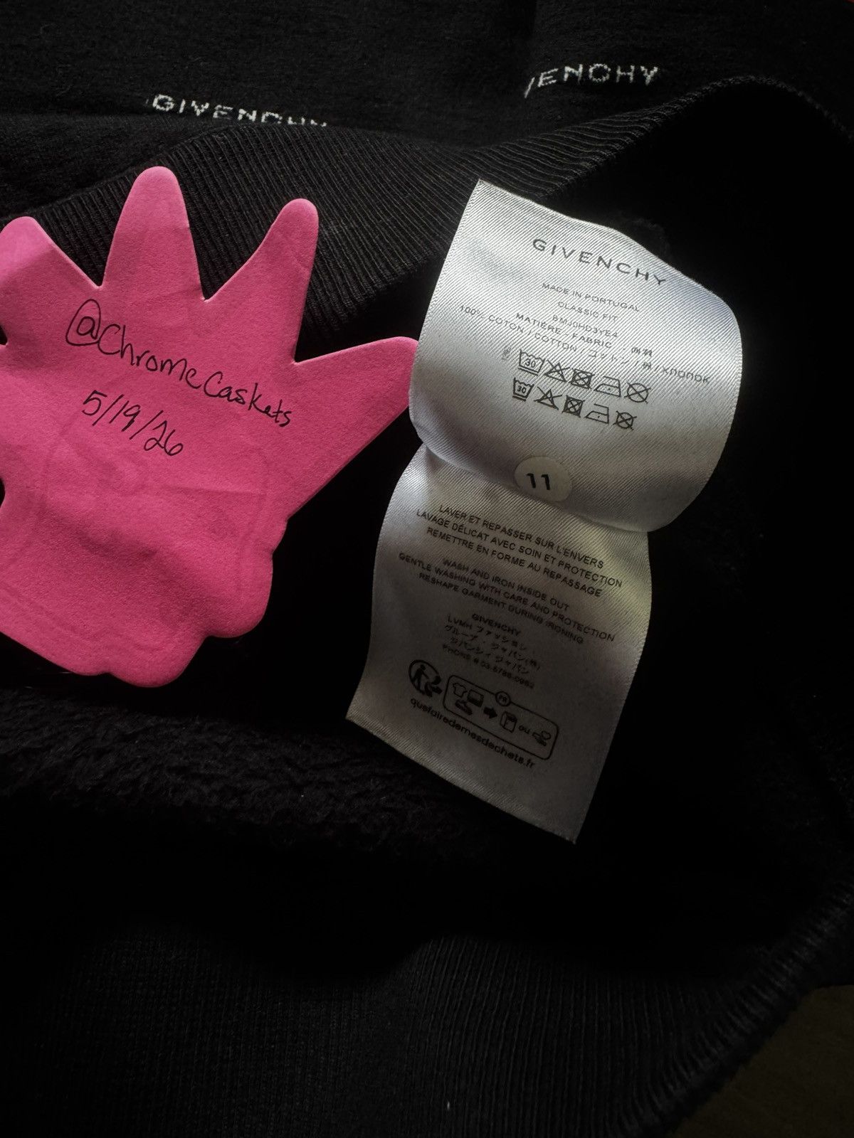 Givenchy *sold*Givenchy knit logo hoodie Size US S / EU 44-46 / 1 - 5 Thumbnail