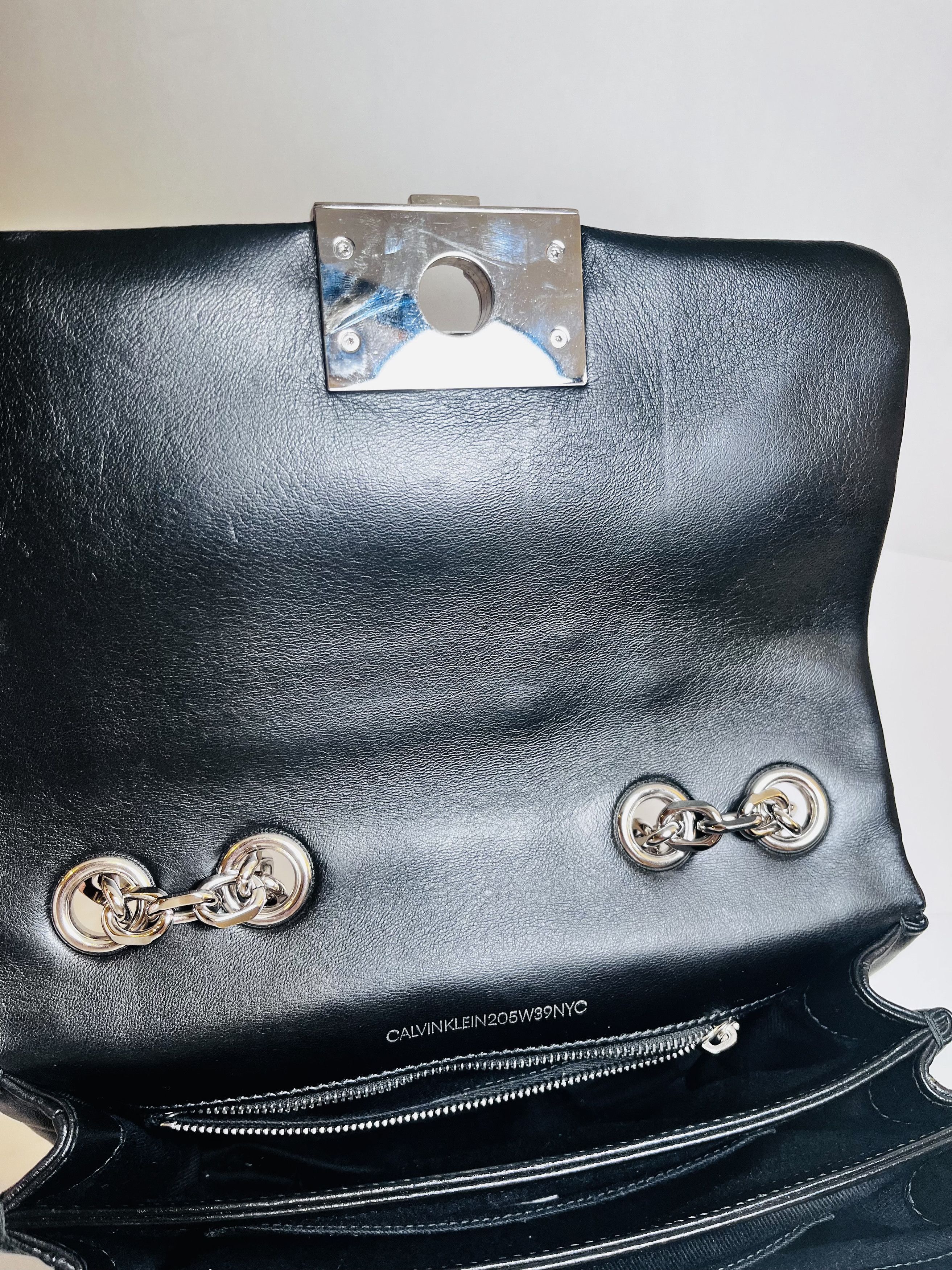 Calvin Klein 205W39NYC Calvin Klein 205W39NYC Black and White Leather Crossbody Bag Size ONE SIZE - 7 Thumbnail