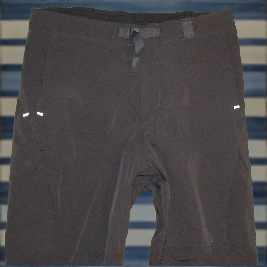 Lululemon LULULEMON Grey Outdoor Training Cargo Pants 36 Mens Regular Pants 36 Grey 90s? Size US 36 / EU 52 - 1 Thumbnail