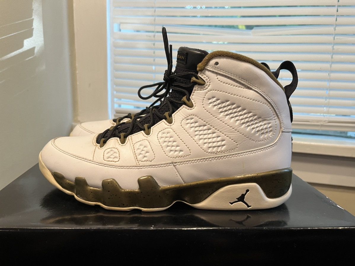 Jordan Brand Air Jordan 9 Retro - Statue Size US 10.5 / EU 43-44 - 5 Thumbnail