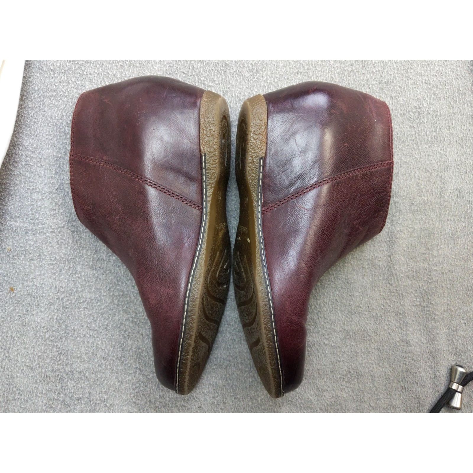 Dansko Dansko Boots Womens 37 Burgundy Leather Wedge Ankle Booties Zip Comfort Casual Shoes Womens Platform Size US 7 / IT 37 - 7 Thumbnail