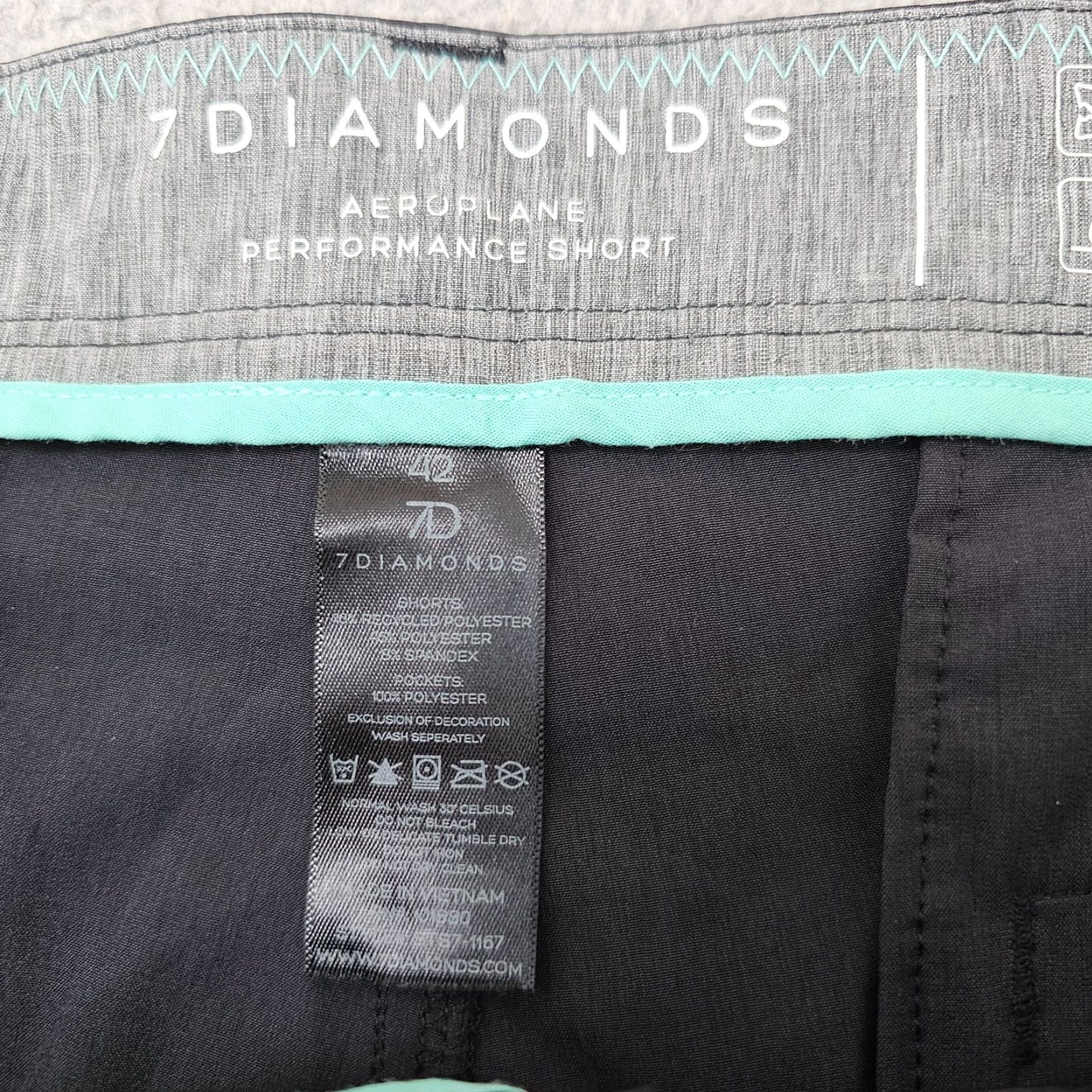 Vintage 7 Diamonds Shorts Mens 42 Black Lightweight Breathable 7" Inseam Flat Front Zip Pockets Wrinkle Resistant Chino 7" Mens Size US 42 / EU 58 - 4 Thumbnail