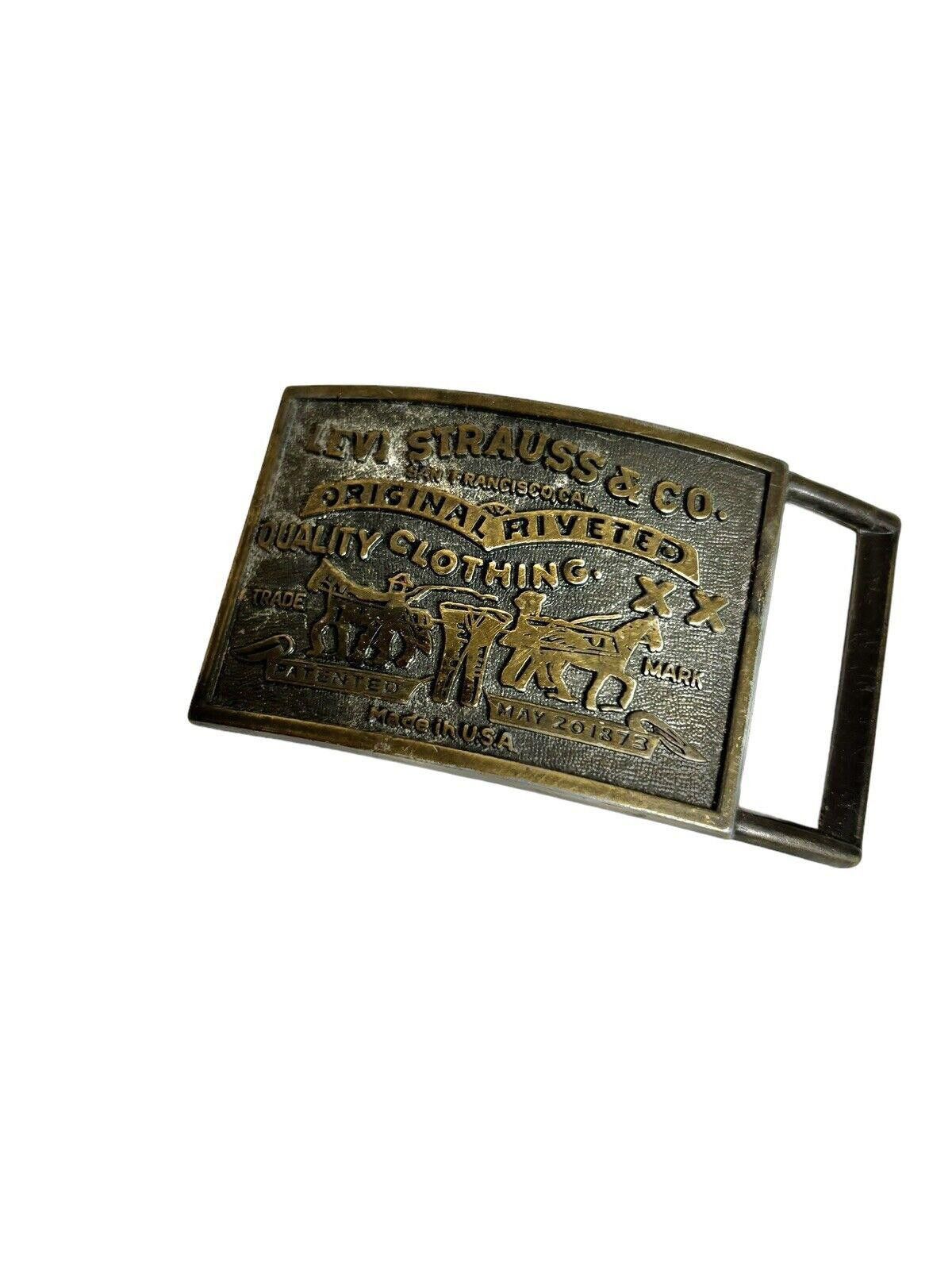 Levi's × Vintage VIntage Levi’s & Strauss Co Original Belt Buckle 70s Brass Size ONE SIZE - 1 Thumbnail